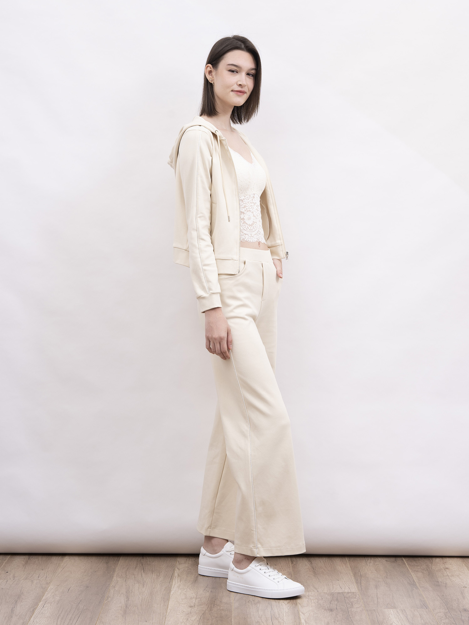 mi-tu 閃石飾邊休閒直腳長褲