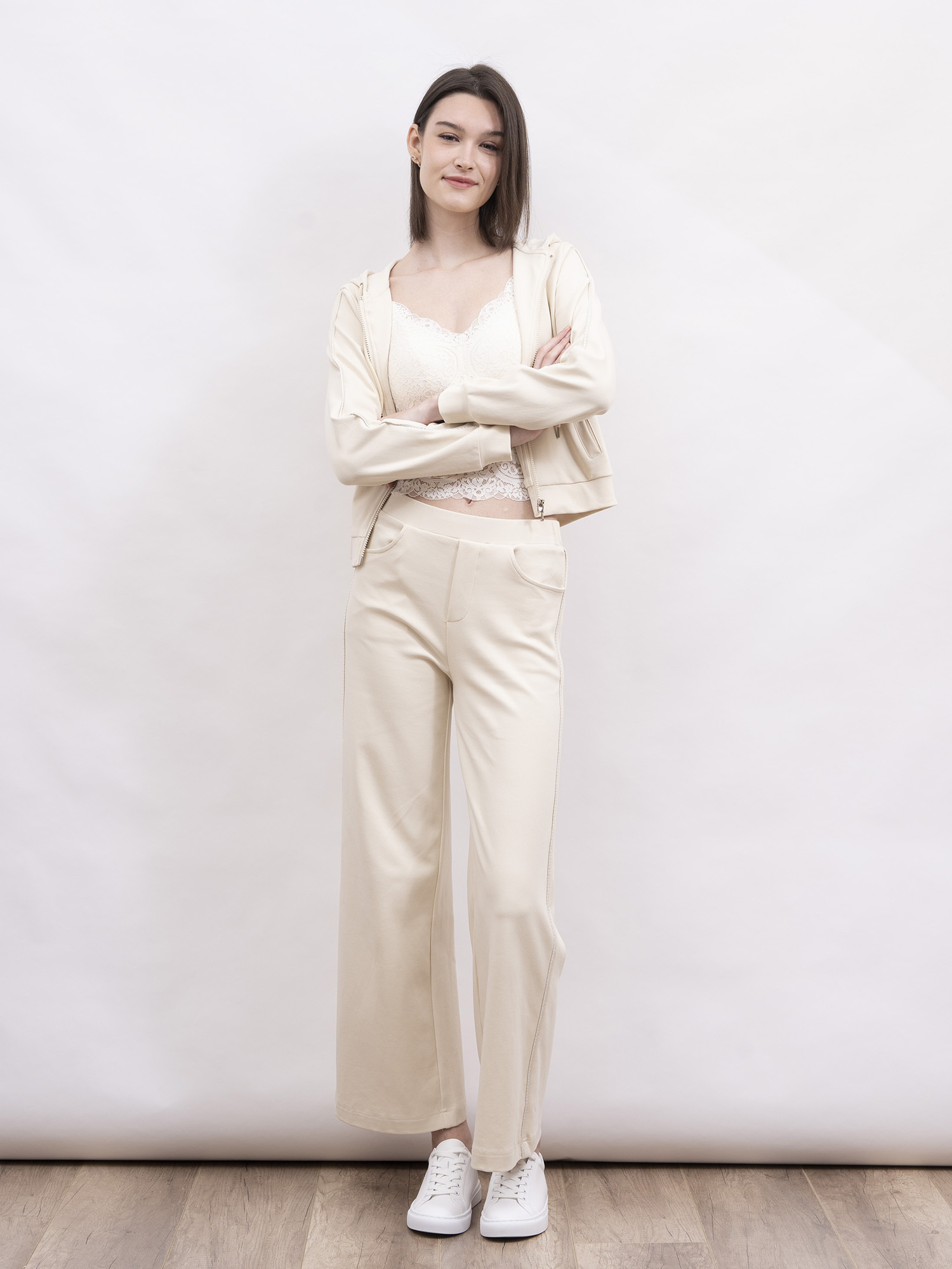 mi-tu 閃石飾邊休閒直腳長褲