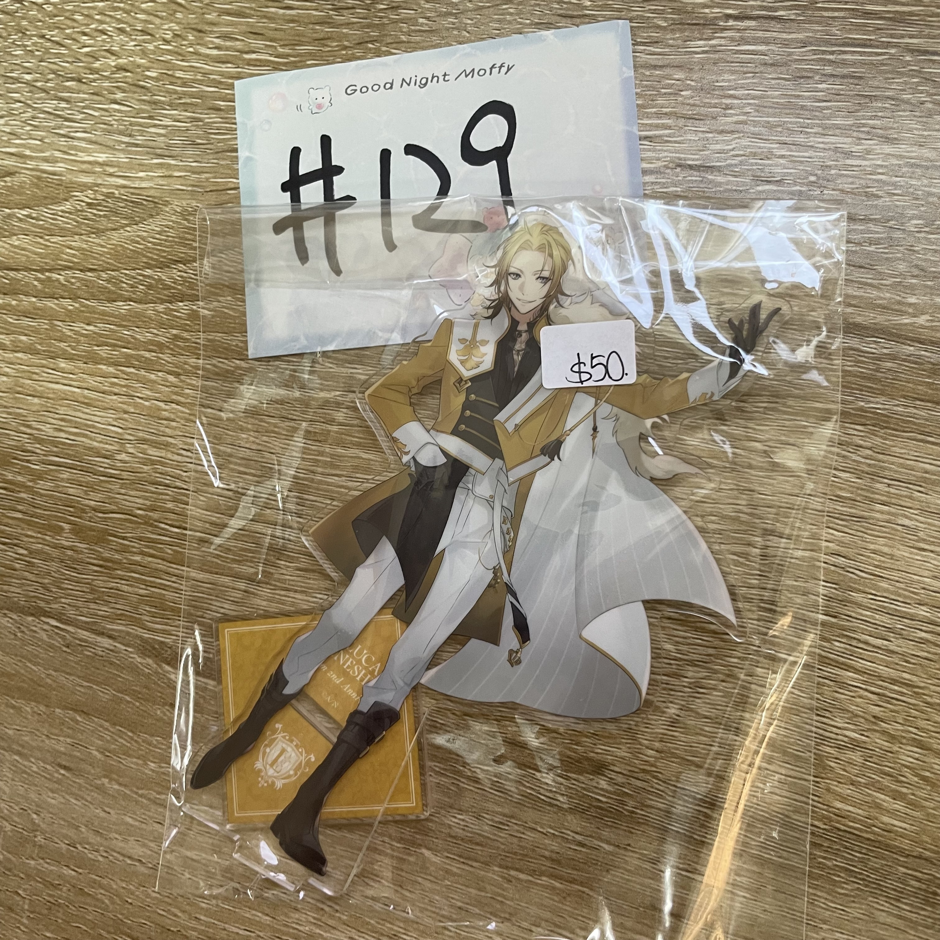 彩虹社  luca 立牌#129