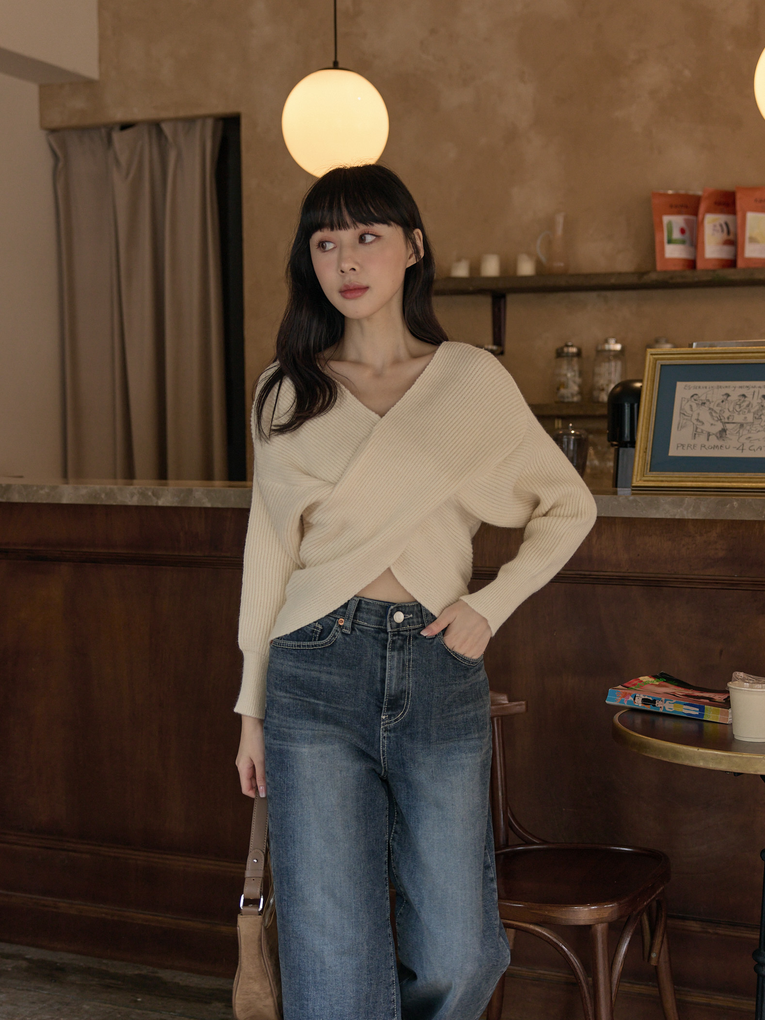 小性感前交叉針織毛衣