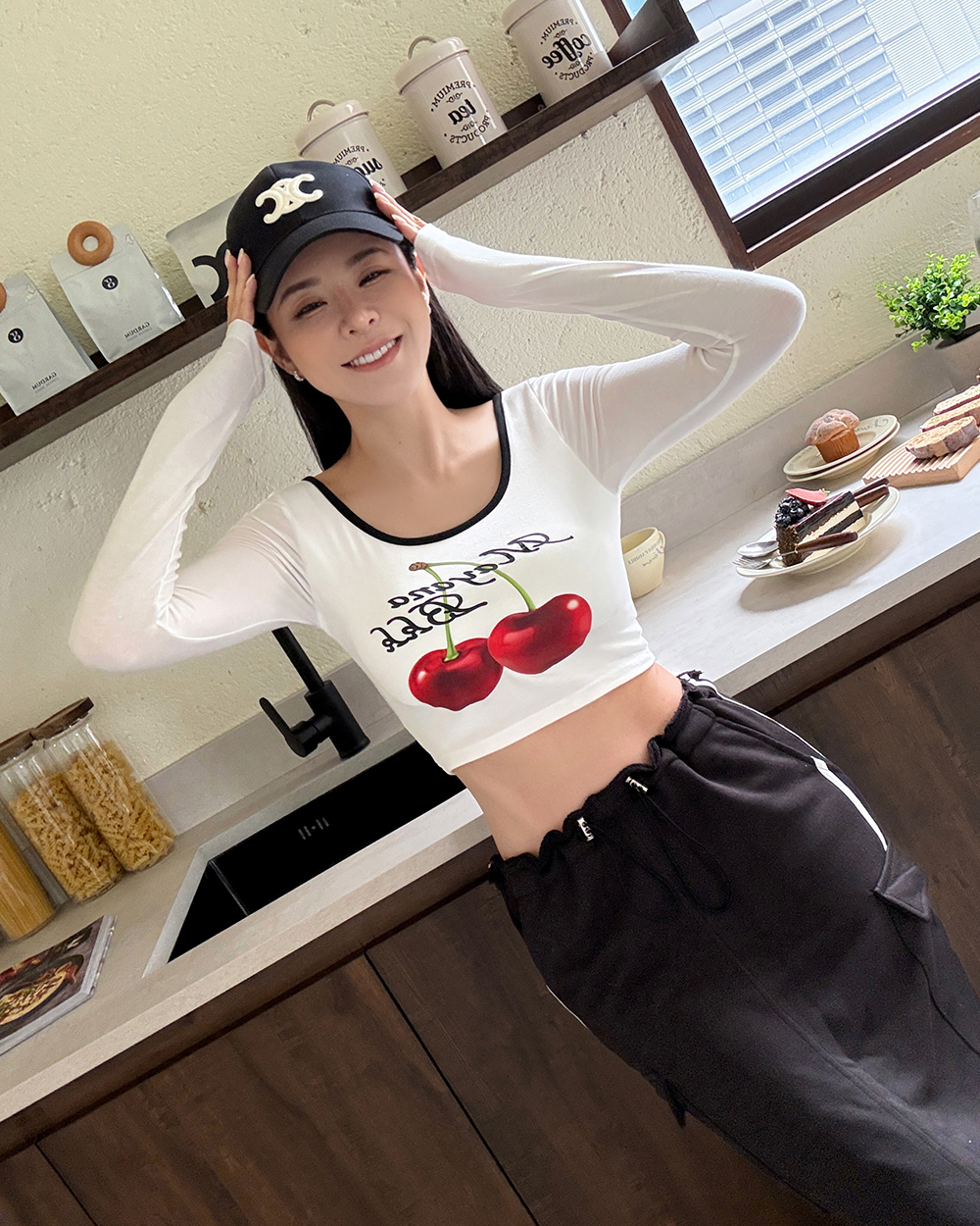 櫻桃印花圓領附BRA上衣 Ho'Ho