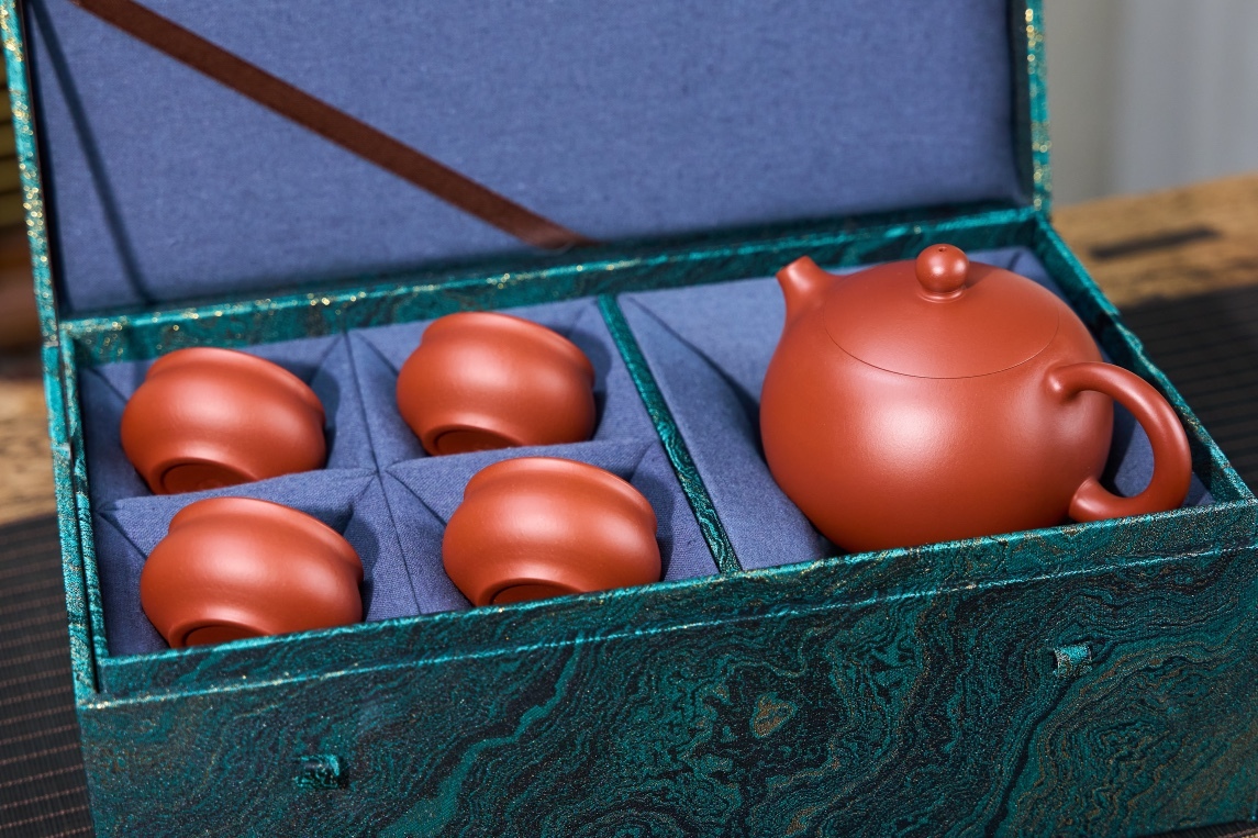 【西施套裝 】-- 品味東方，盡在紫砂，傳統藝術的現代演繹。