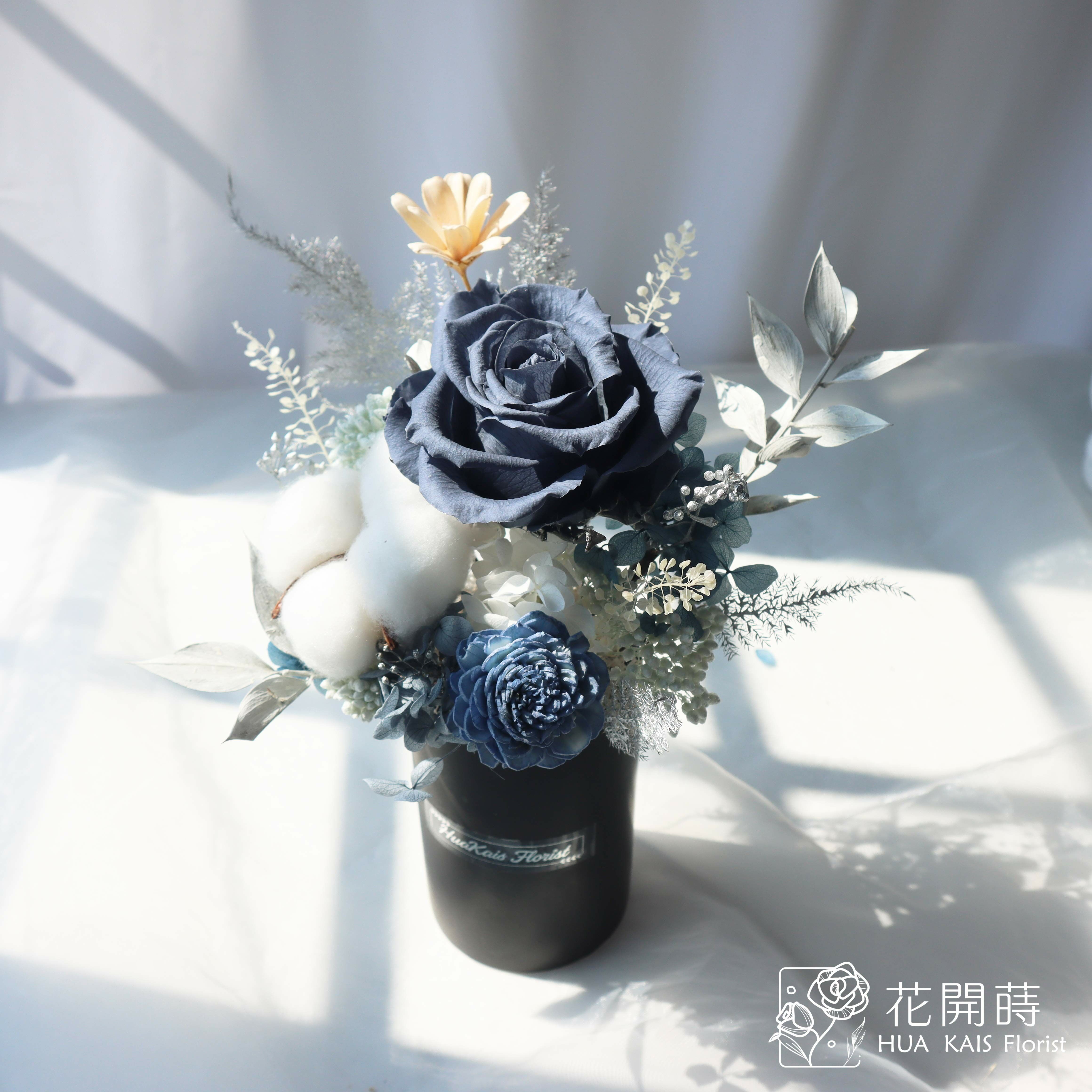 永生玫瑰小桌花|煙燻藍小桌花|開幕小盆栽|生日禮物|辦公桌小盆花|聖誕禮物|開幕賀禮