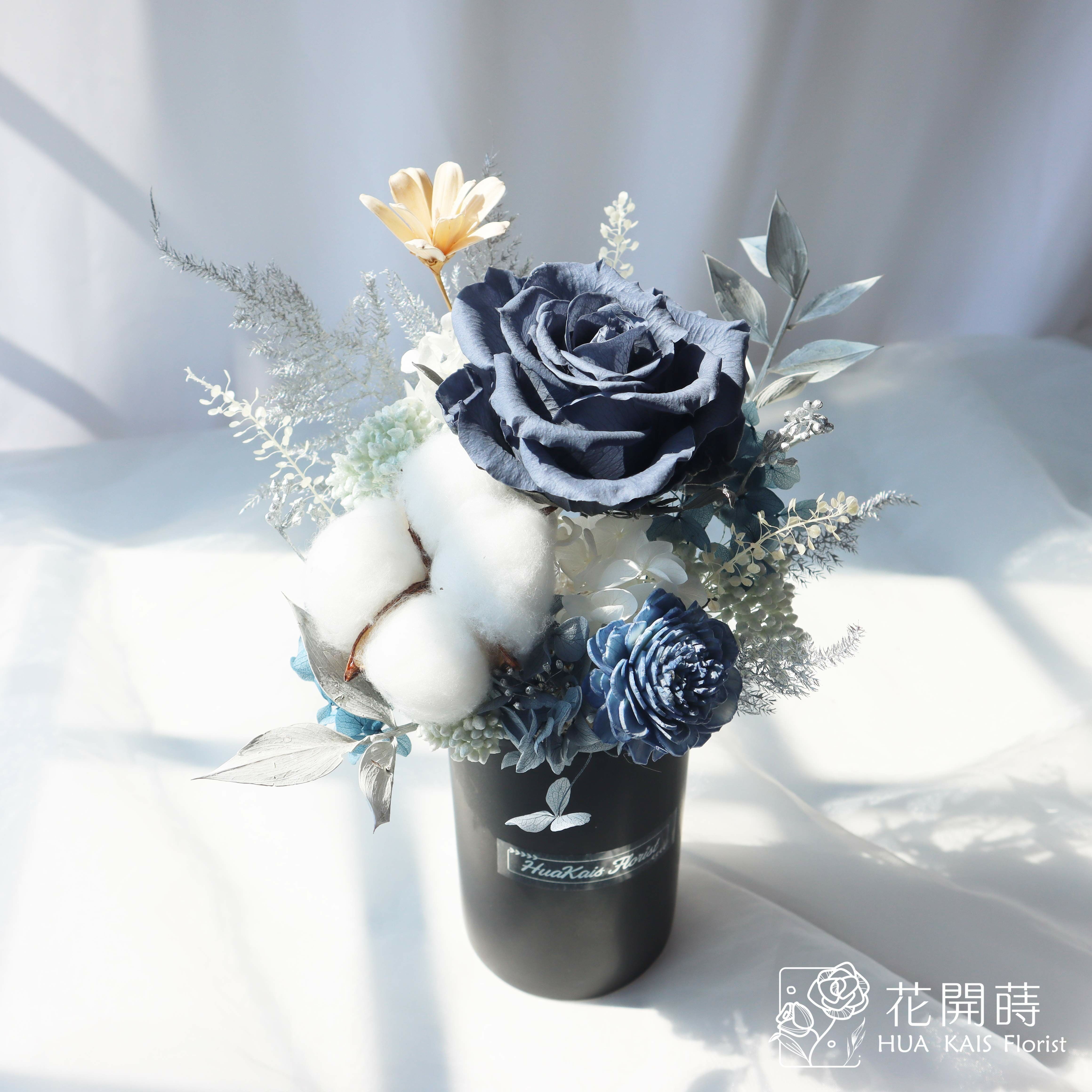 永生玫瑰小桌花|煙燻藍小桌花|開幕小盆栽|生日禮物|辦公桌小盆花|聖誕禮物|開幕賀禮