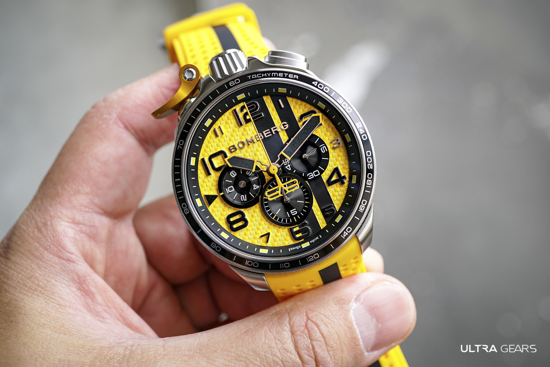 BOLT-68_RACING _CARBON_YB