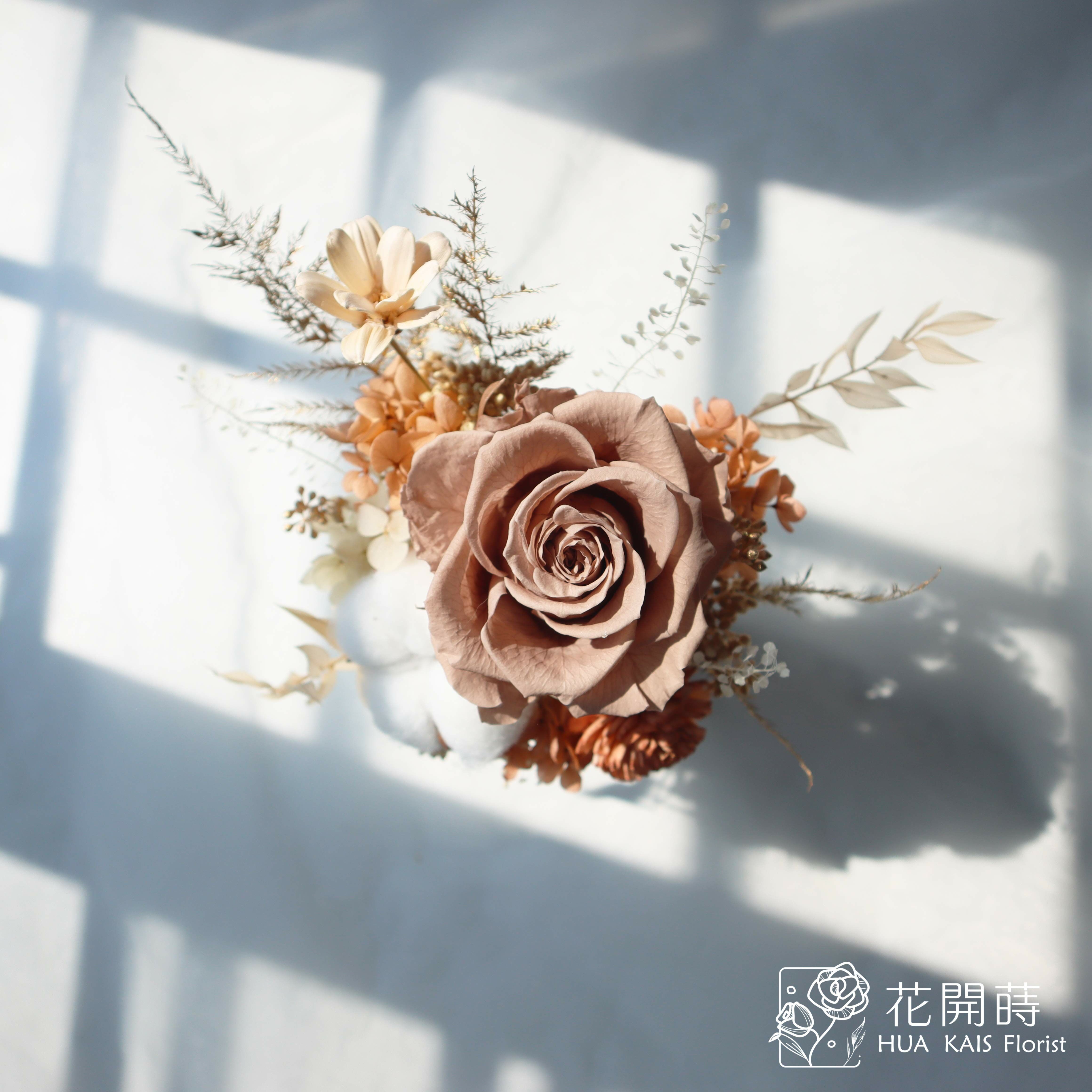 永生玫瑰小桌花|煙燻奶小桌花|開幕小盆栽|生日禮物|辦公桌小盆花|聖誕禮物|開幕賀禮