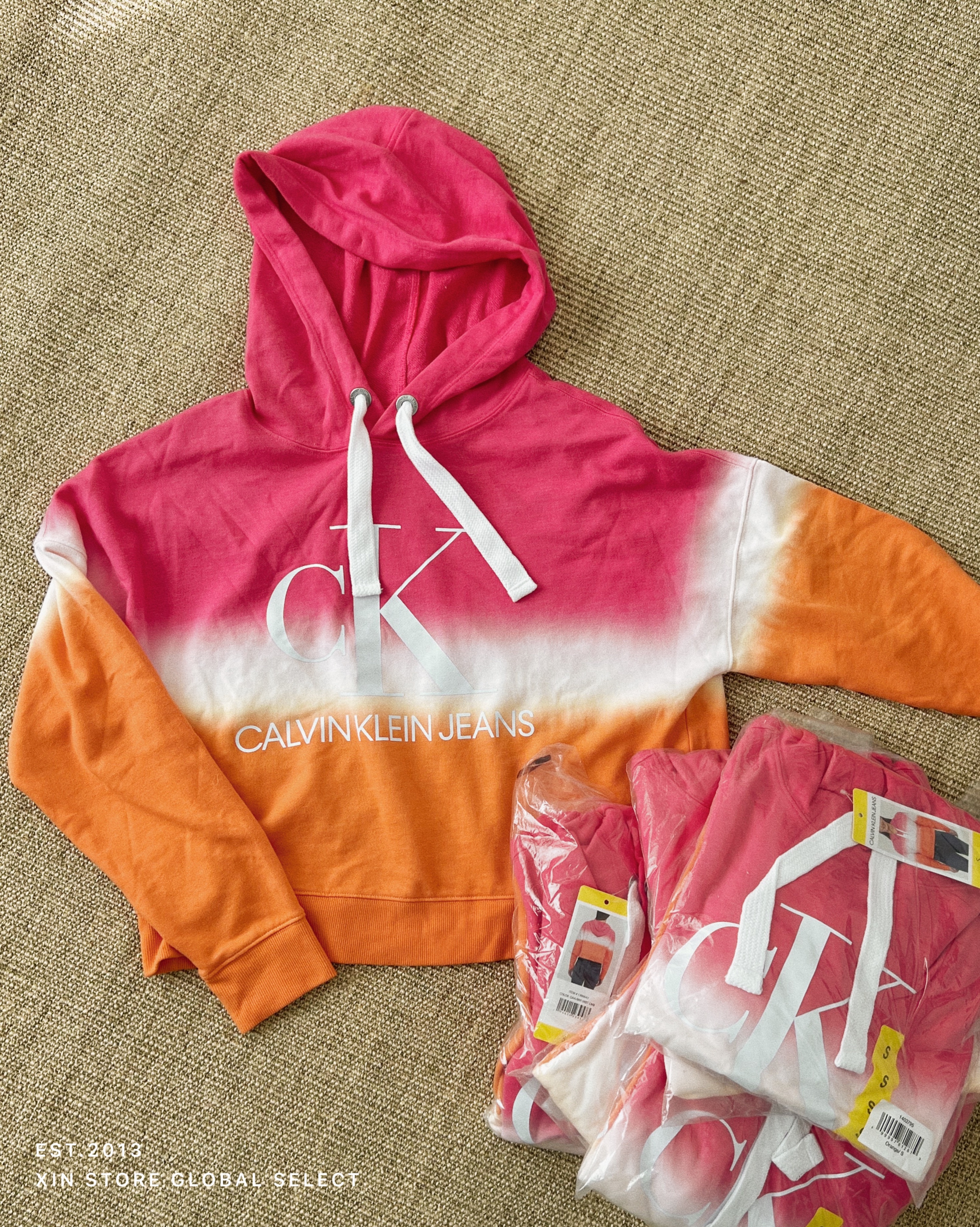 【現貨】Calvin Klein CK 渲染 帽Tee 白 藍 粉橘