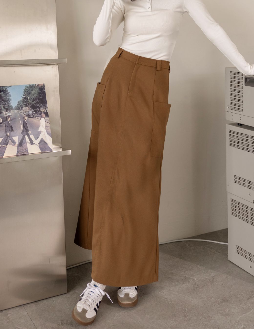 挺版後開衩工裝長裙（咖啡色/6尺寸）