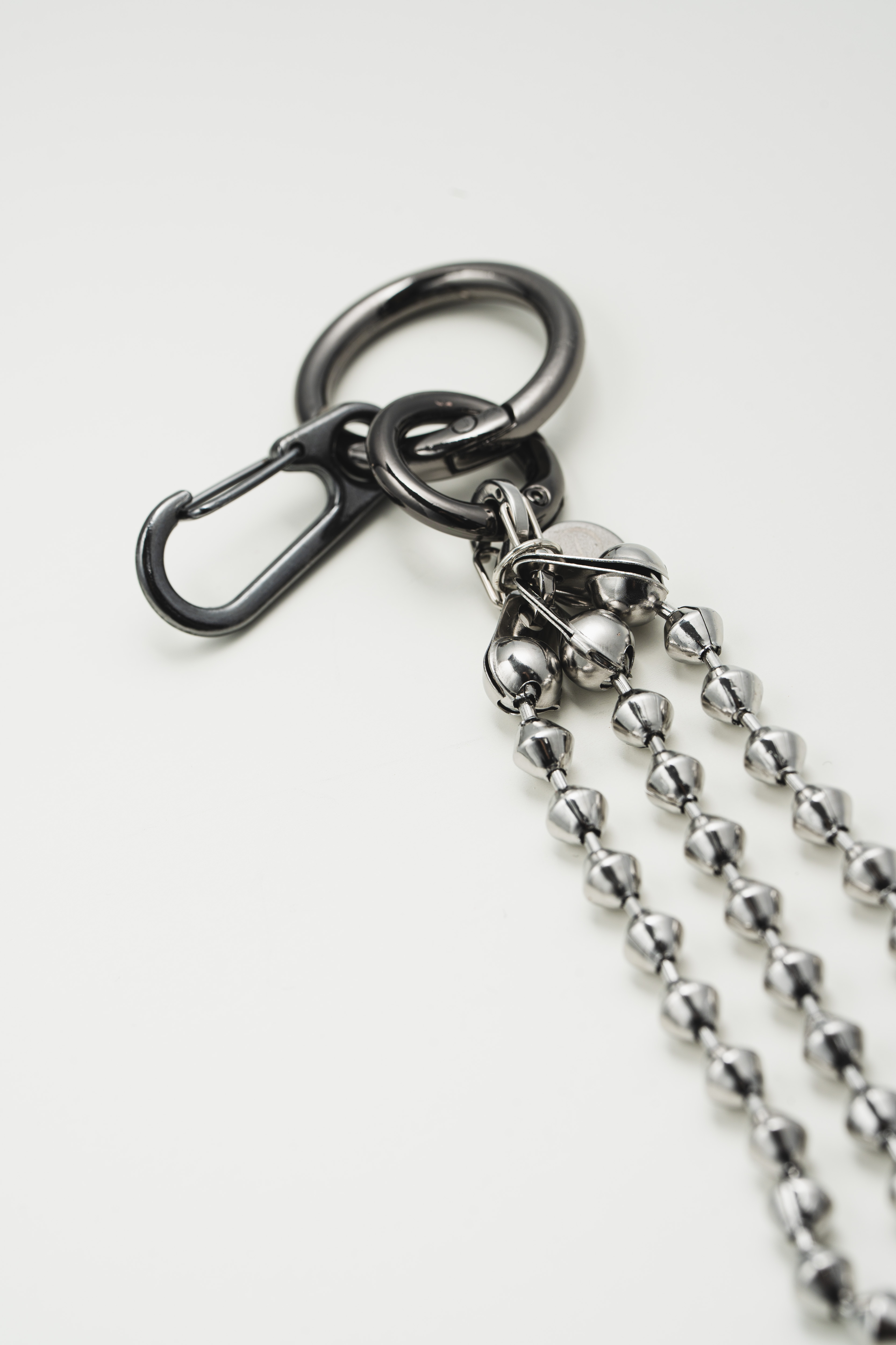 【BLUZ MADE】"Multicle" 珠鏈褲頭掛飾