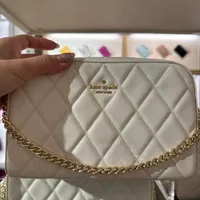[S] KATE SPADE KG425 CAREY SMOOTH QUILTED MINI CAMERA BAG,MERINGUE, 196021505300 (SKS1352)