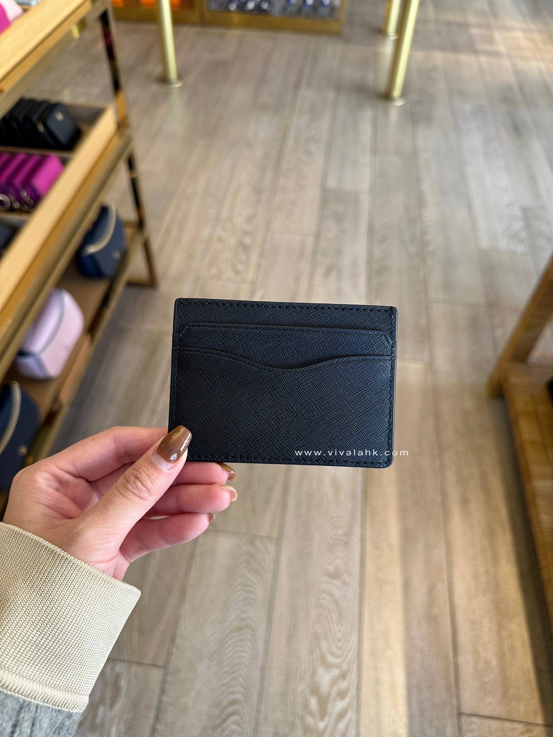 Tory Burch - Emerson Slim Card Case (136101)