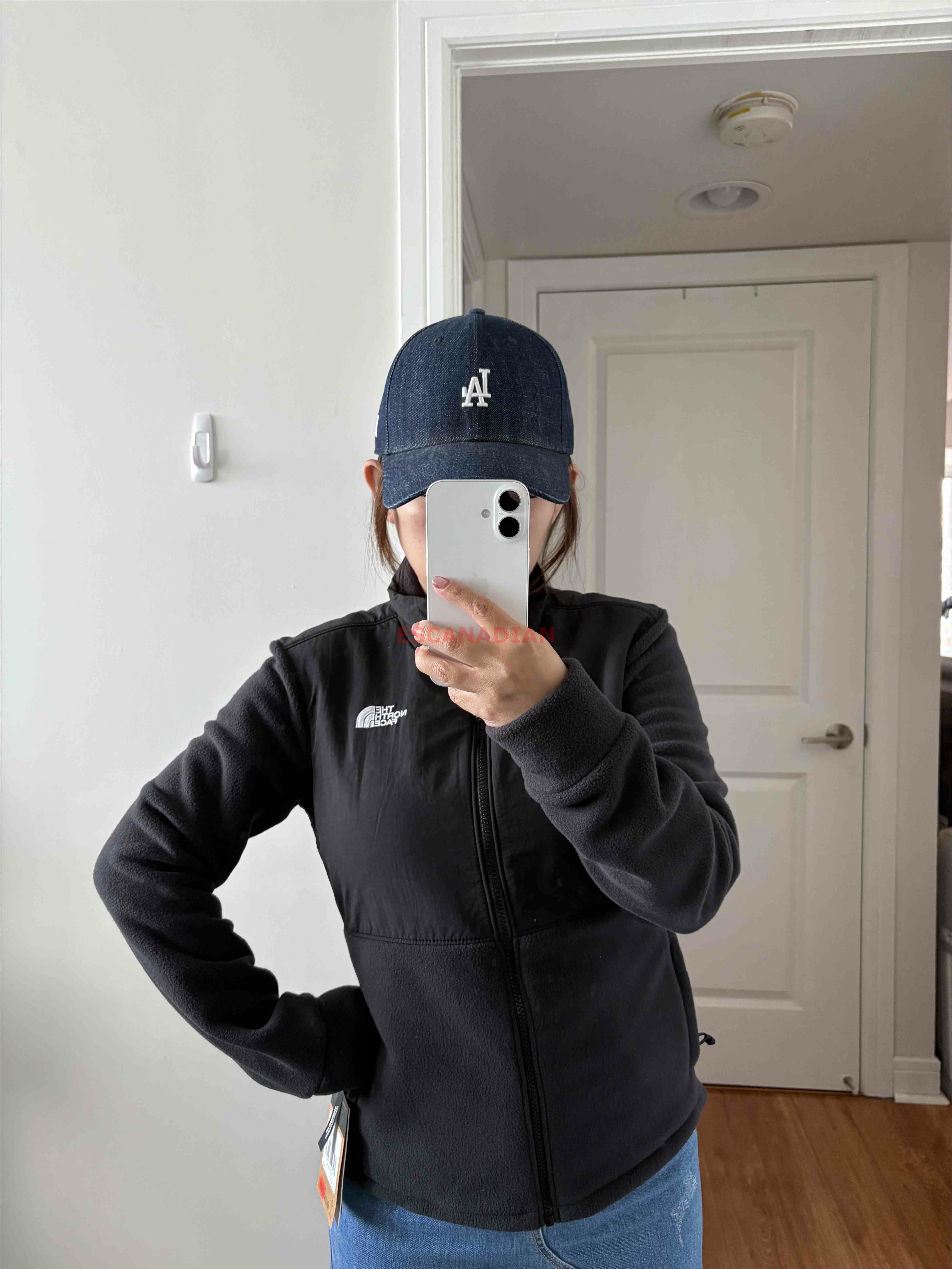 THE NORTH FACE 女大人 拼接 刺繡小標 搖粒絨材質 保暖 刷毛 外套