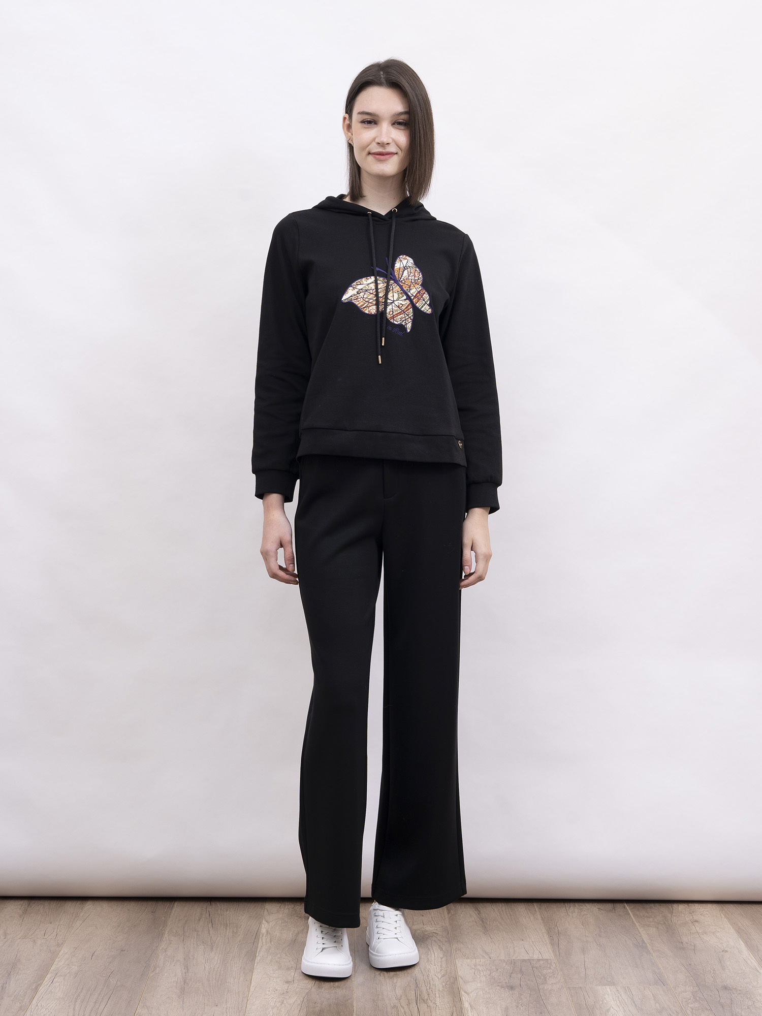 mi-tu 蝴蝶刺繡連帽衛衣