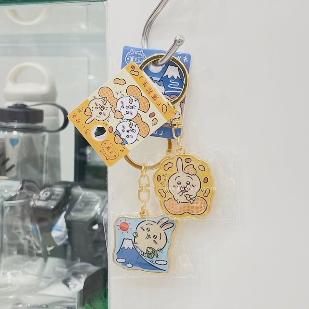 CHIIKAWA吉伊卡哇 鐵牌吊飾 區域限定