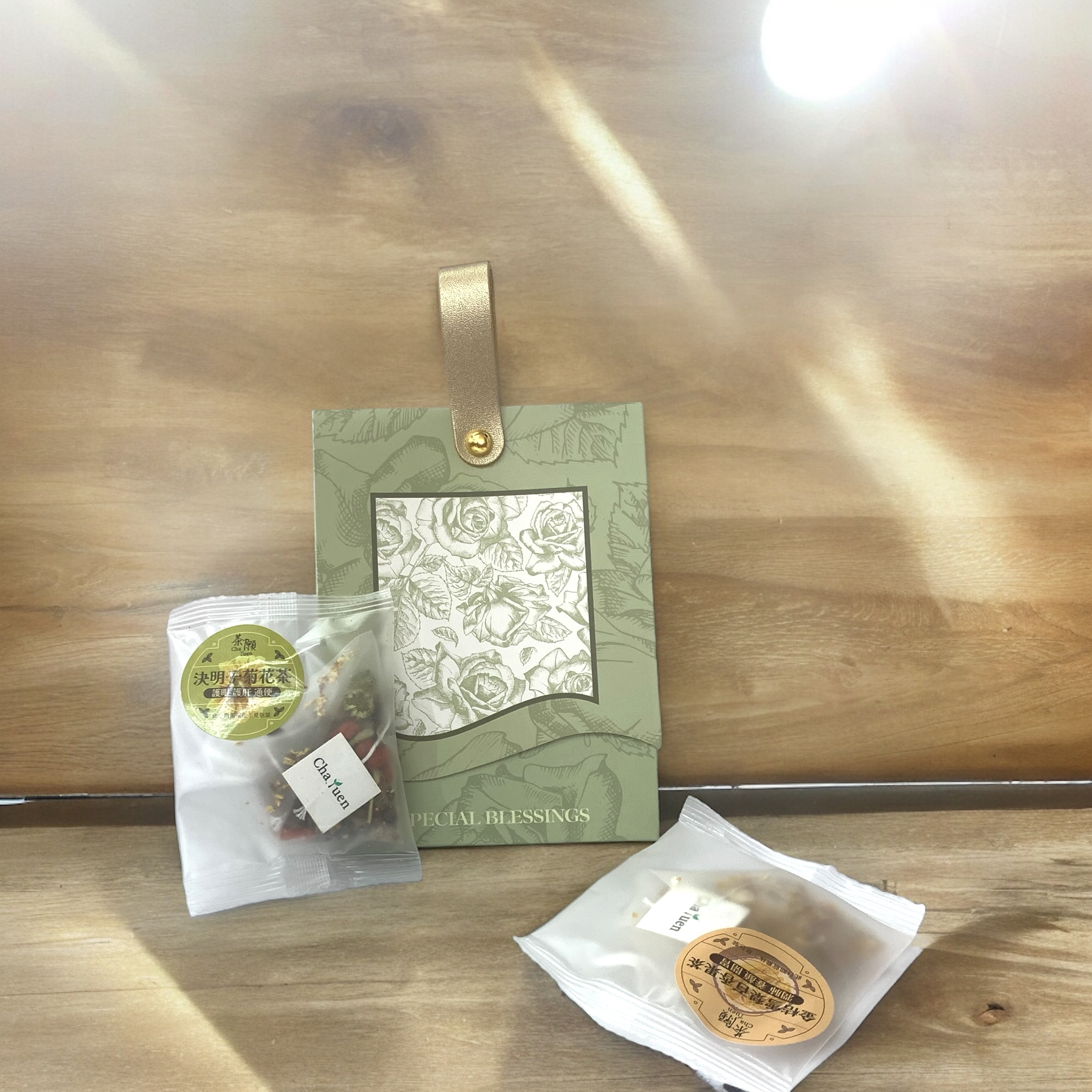 散水茶 禮盒G07 + 2包自選茶包 (15種口味可選)