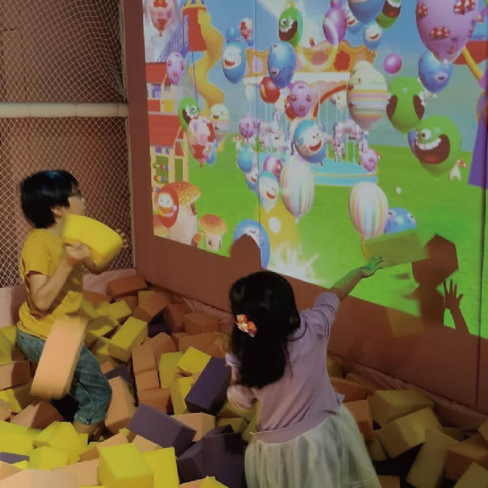 奇幻島 糖果小鎮 VR海綿大作戰