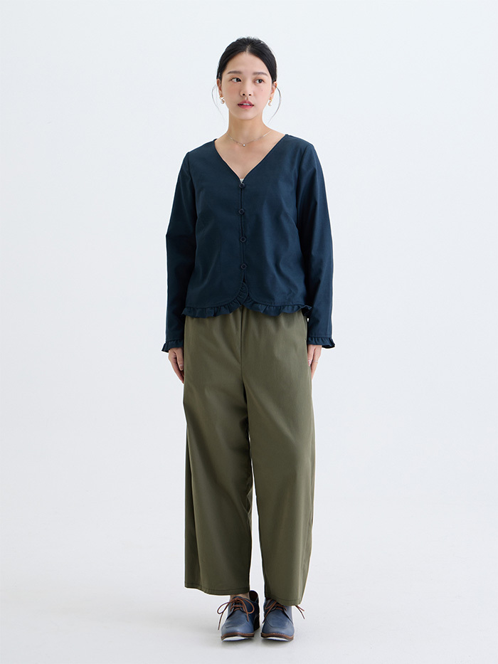 優雅大V領花邊外套-山嵐