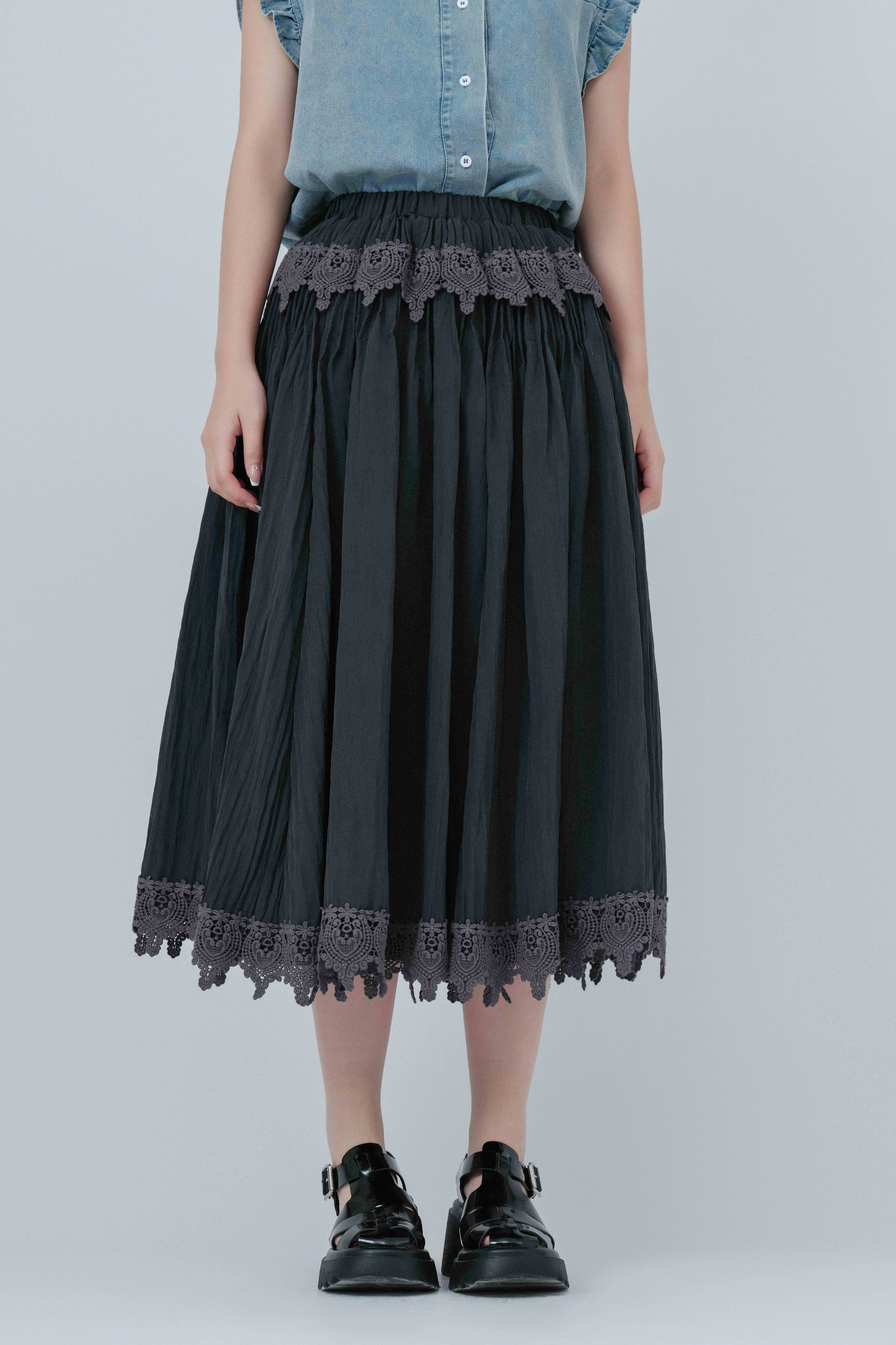 花邊腰/腳小縐布傘裙（*現貨款式）