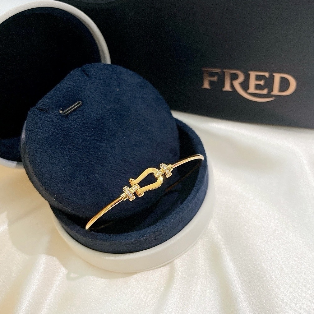 personalized F”高奢半鑽馬蹄釦定製手鐲