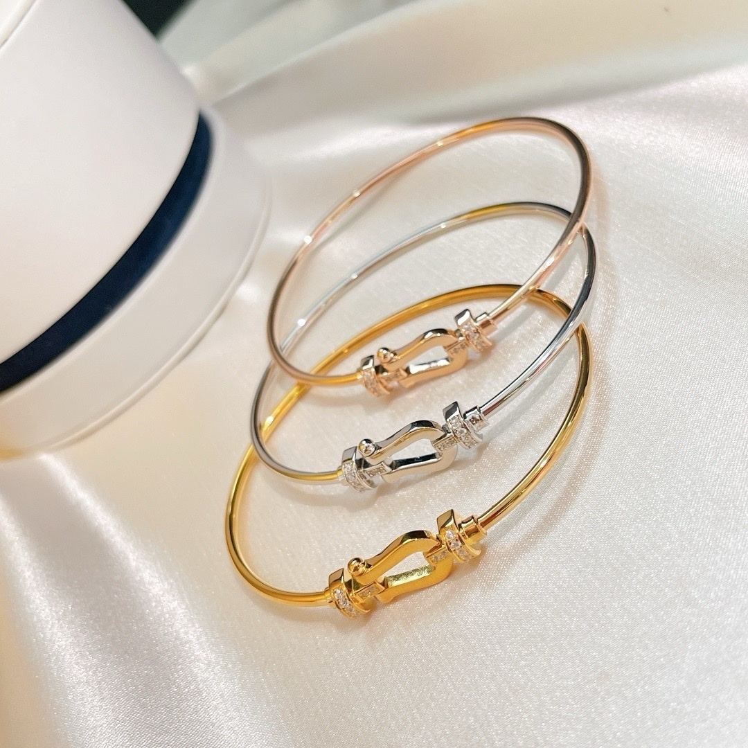 personalized F”高奢半鑽馬蹄釦定製手鐲