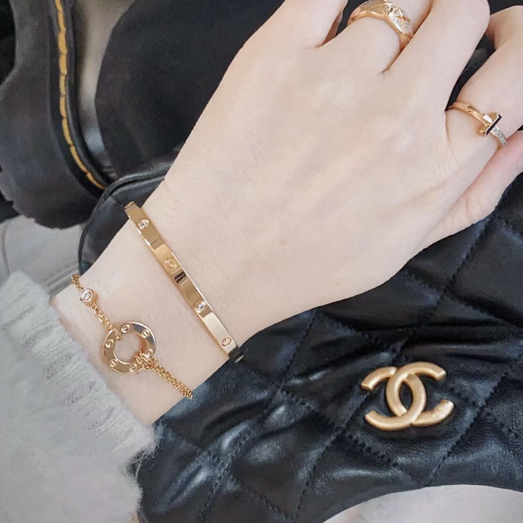 ct Love”18k小圓餅高奢定製手鍊系列