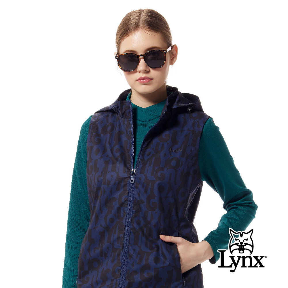 【Lynx Golf】保暖LOGO印花剪裁拉鍊口袋可拆式連帽背心