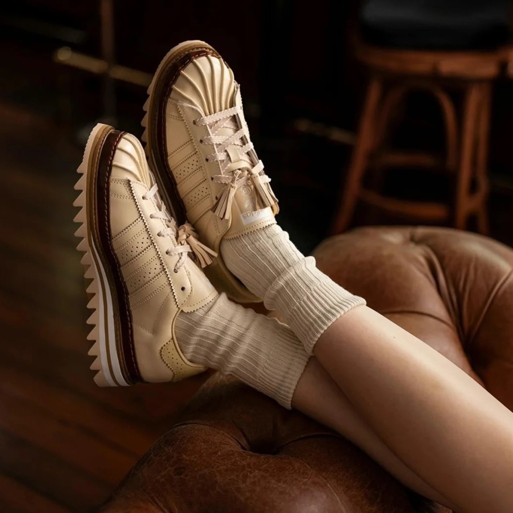 聯名款 ADIDAS SUPERSTAR X CLOT 陳冠希 英倫風 牛津鞋 貝殼鞋 鋸齒底 焦糖底 奶茶色 珍奶配色 復古 男女鞋  JQ6117 / 預購