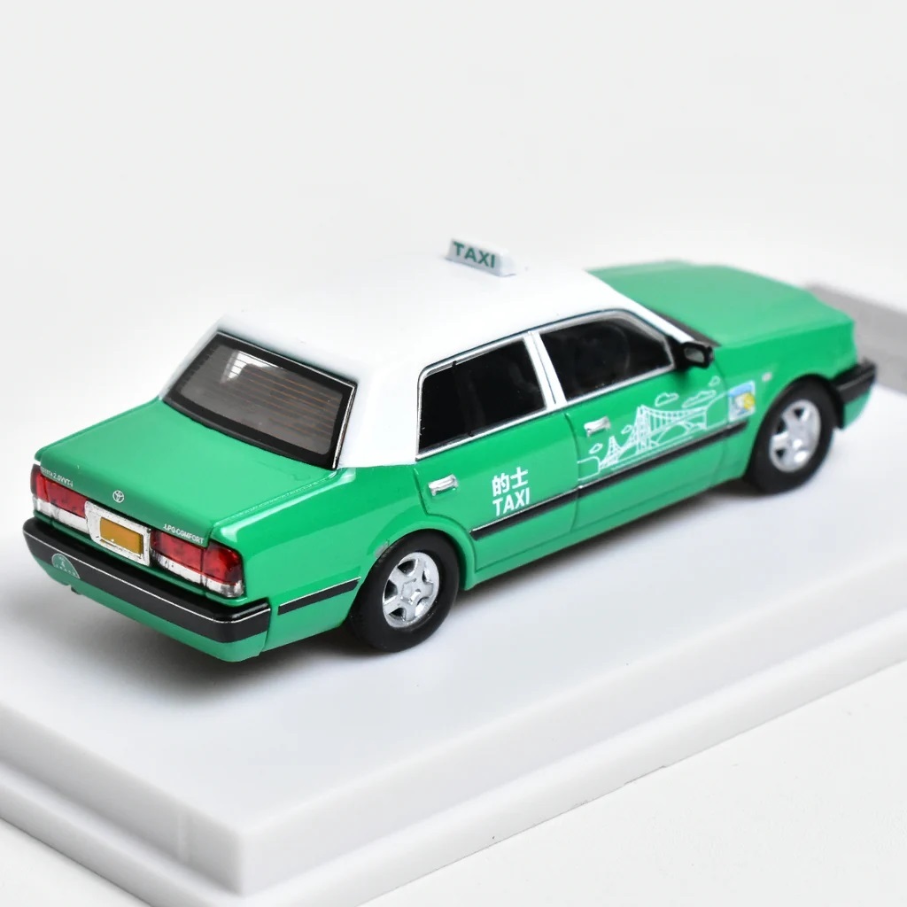 1/64 LMLF Toyota Crown Comfort Taxi New Territories (LMLFTCCNT )