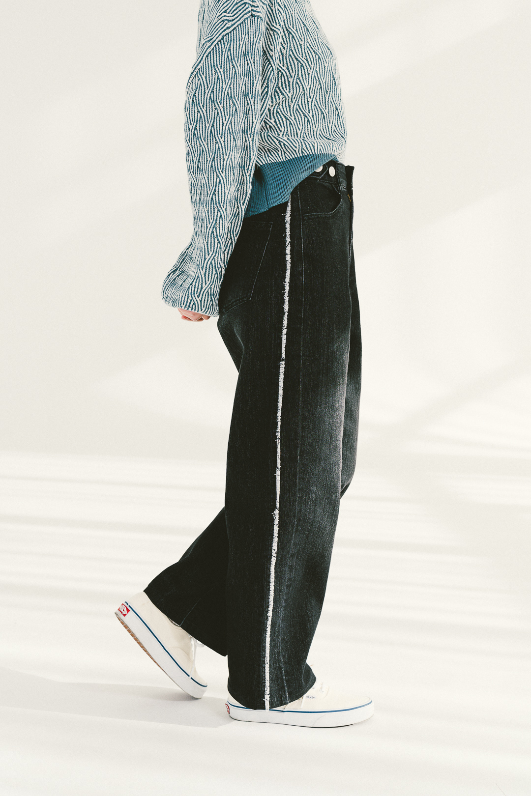 冰島的日落！流蘇牛仔寬褲(三色-水洗黑)