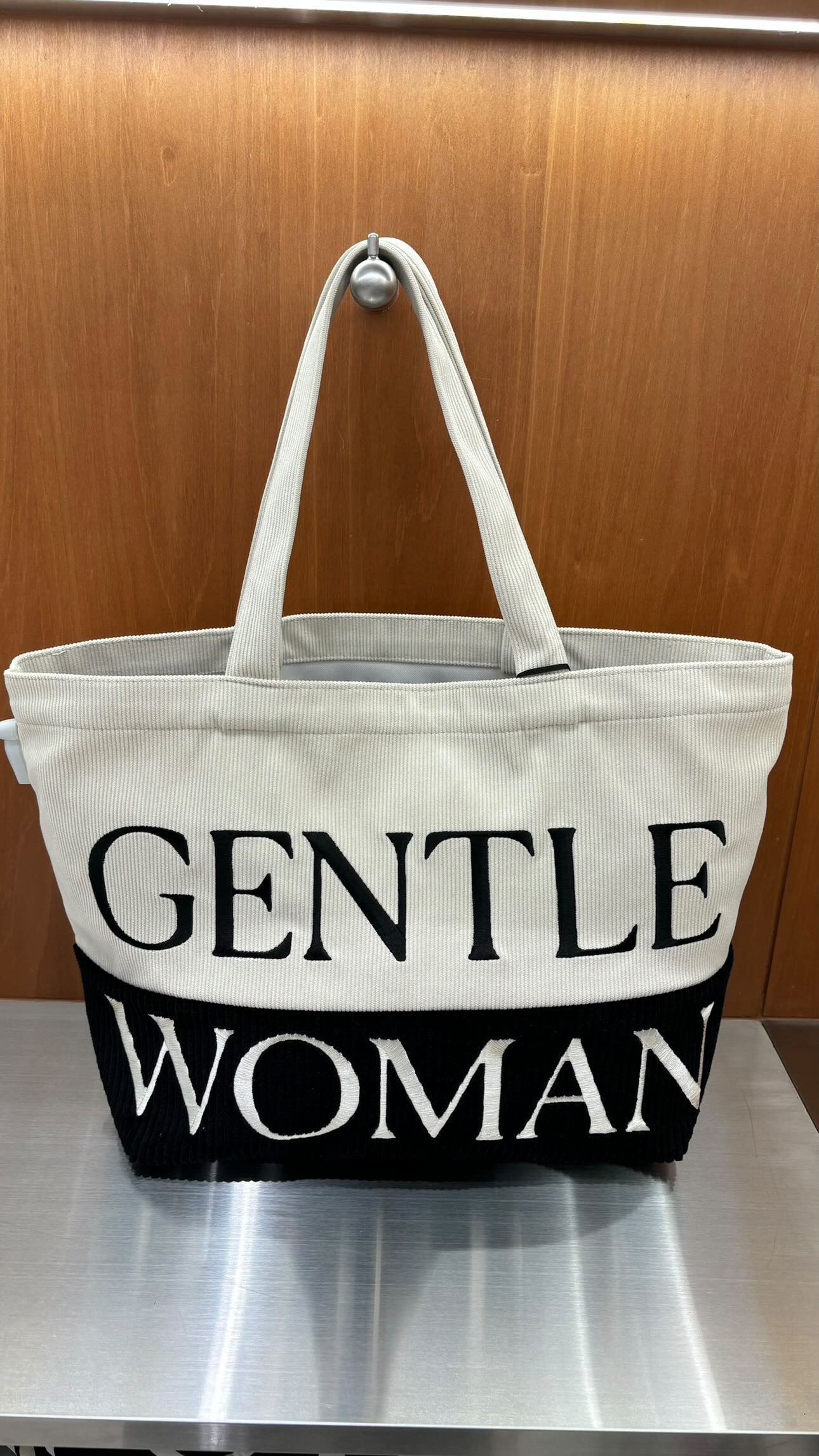 Gentle Woman Safari Tote Bag(Black White)