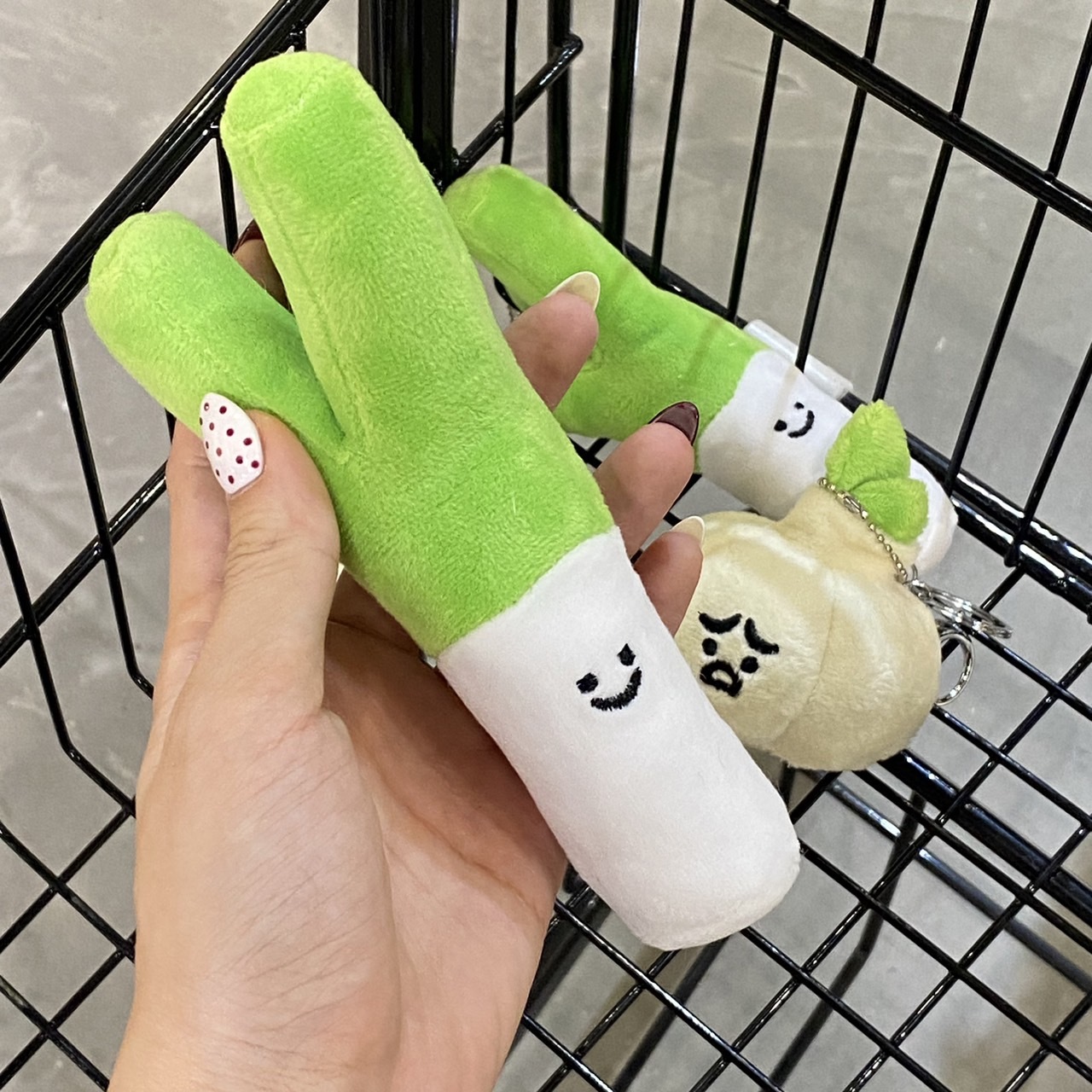 《4956》可愛搞怪毛茸茸大蔥大蒜吊飾