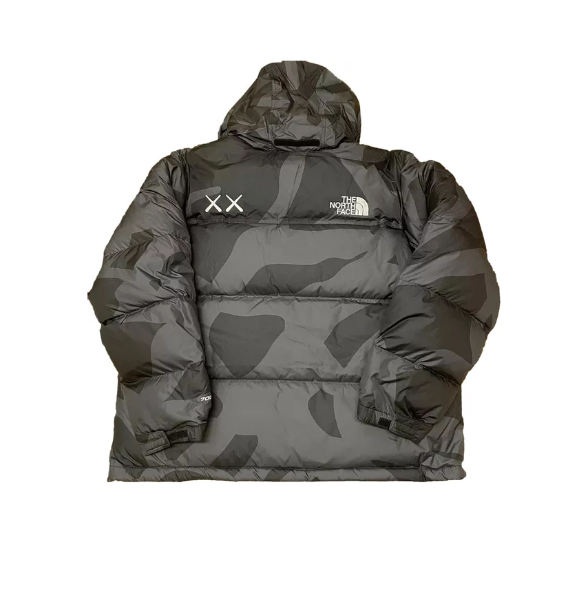 THE NORTH FACE X KAWS RETRO 1996 NUPTSE JACKET 'BLACK' 聯名 刺繡 羽絨外套 灰迷彩 -NF0A7WLU-7IL