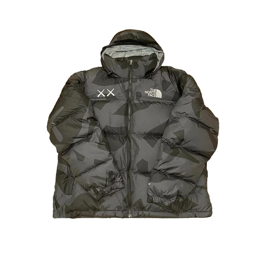 THE NORTH FACE X KAWS RETRO 1996 NUPTSE JACKET 'BLACK' 聯名 刺繡 羽絨外套 灰迷彩 -NF0A7WLU-7IL