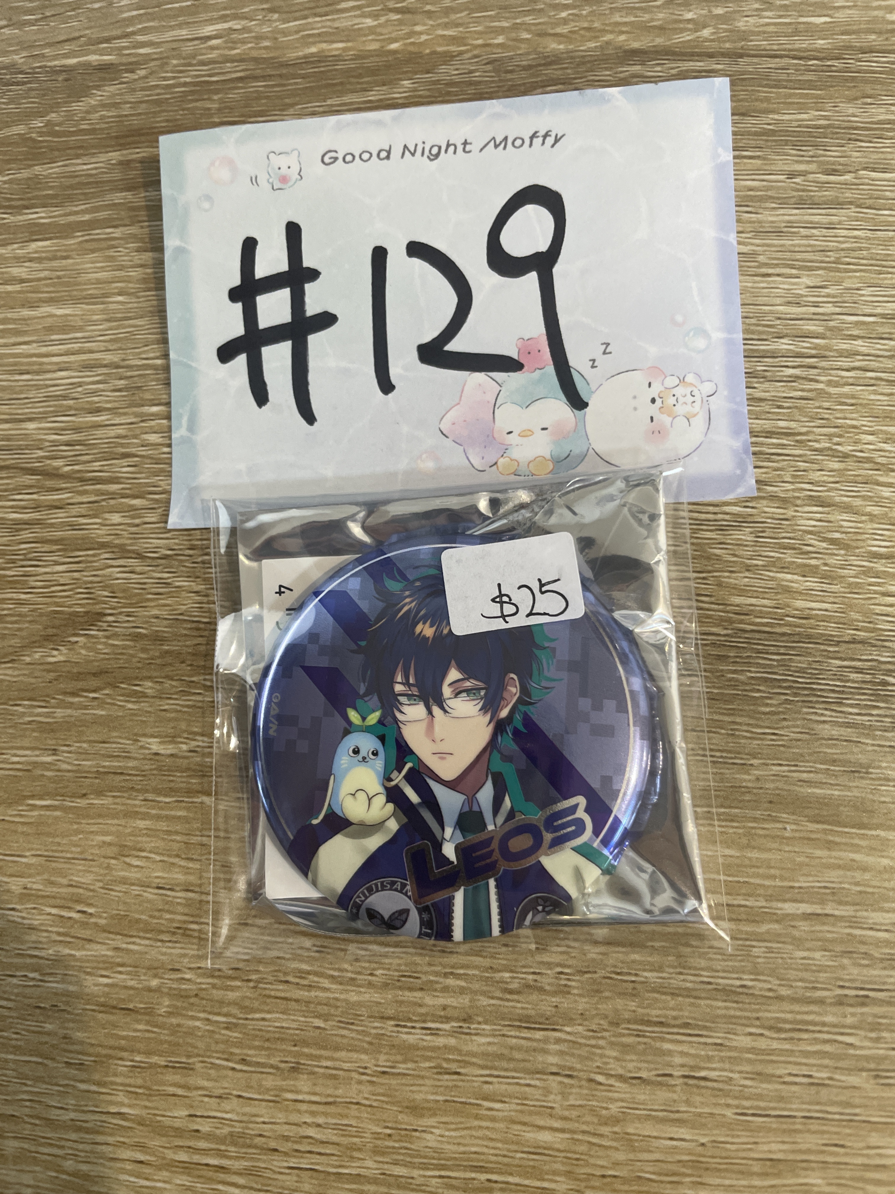 彩虹社 LEOS 襟章#129