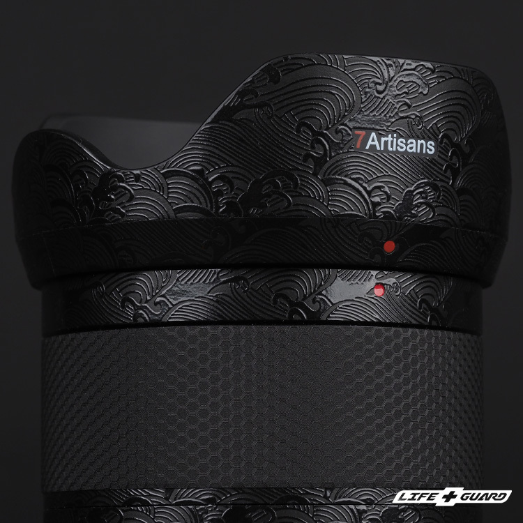 海浪黑貼膜質感特寫，LIFE+GUARD 設計風格