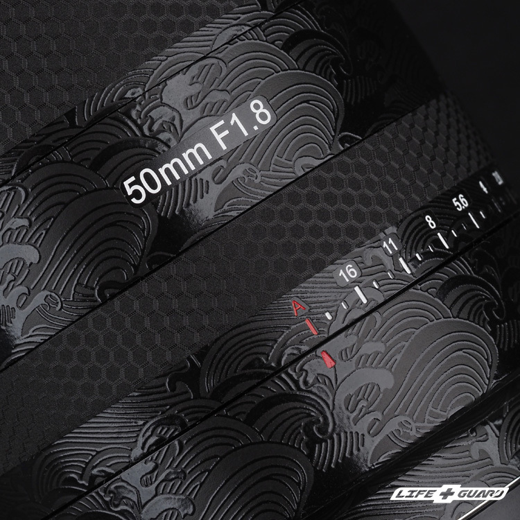 LIFE+GUARD 7Artisans AF 50mm F1.8 貼膜質感特寫，LIFE+GUARD 設計風格