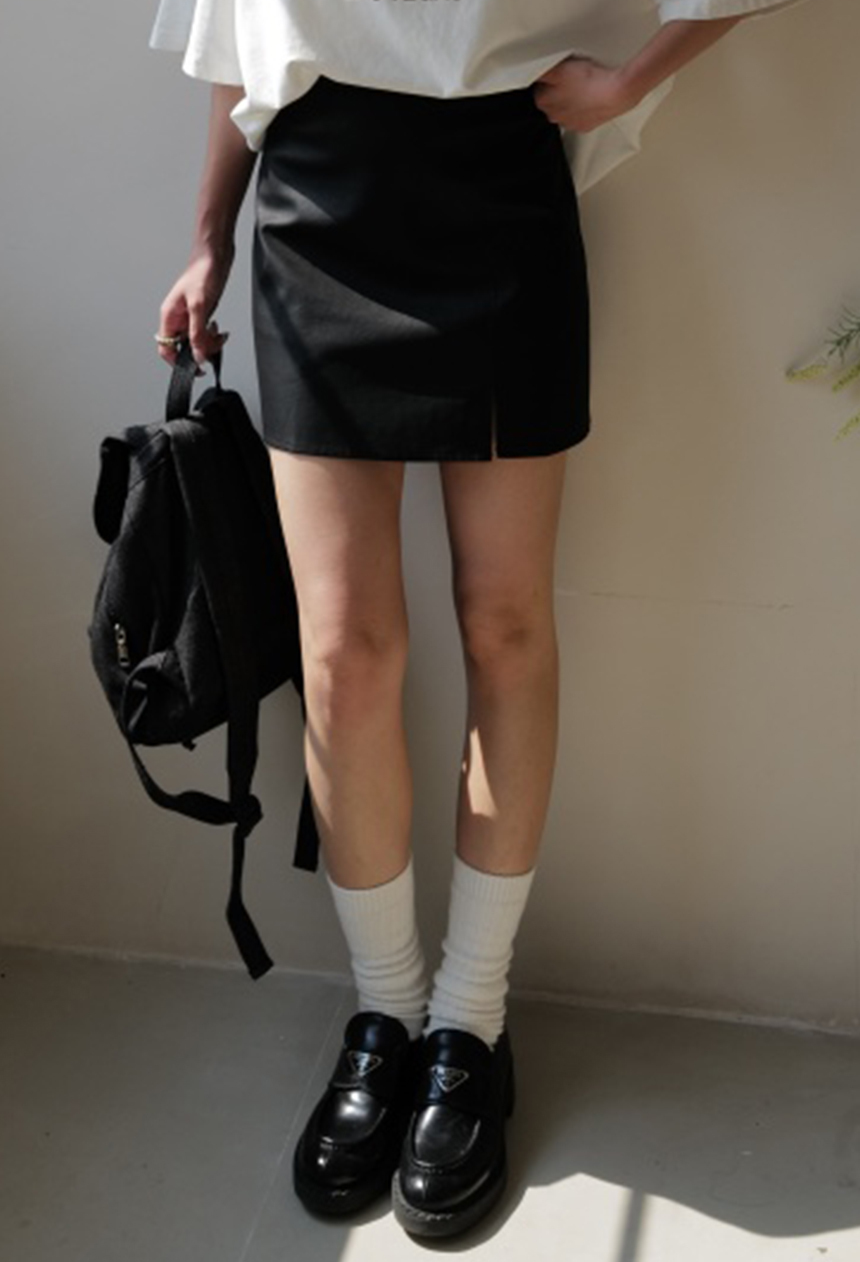 側開衩霧面皮質A字短裙(含內裡)*3色