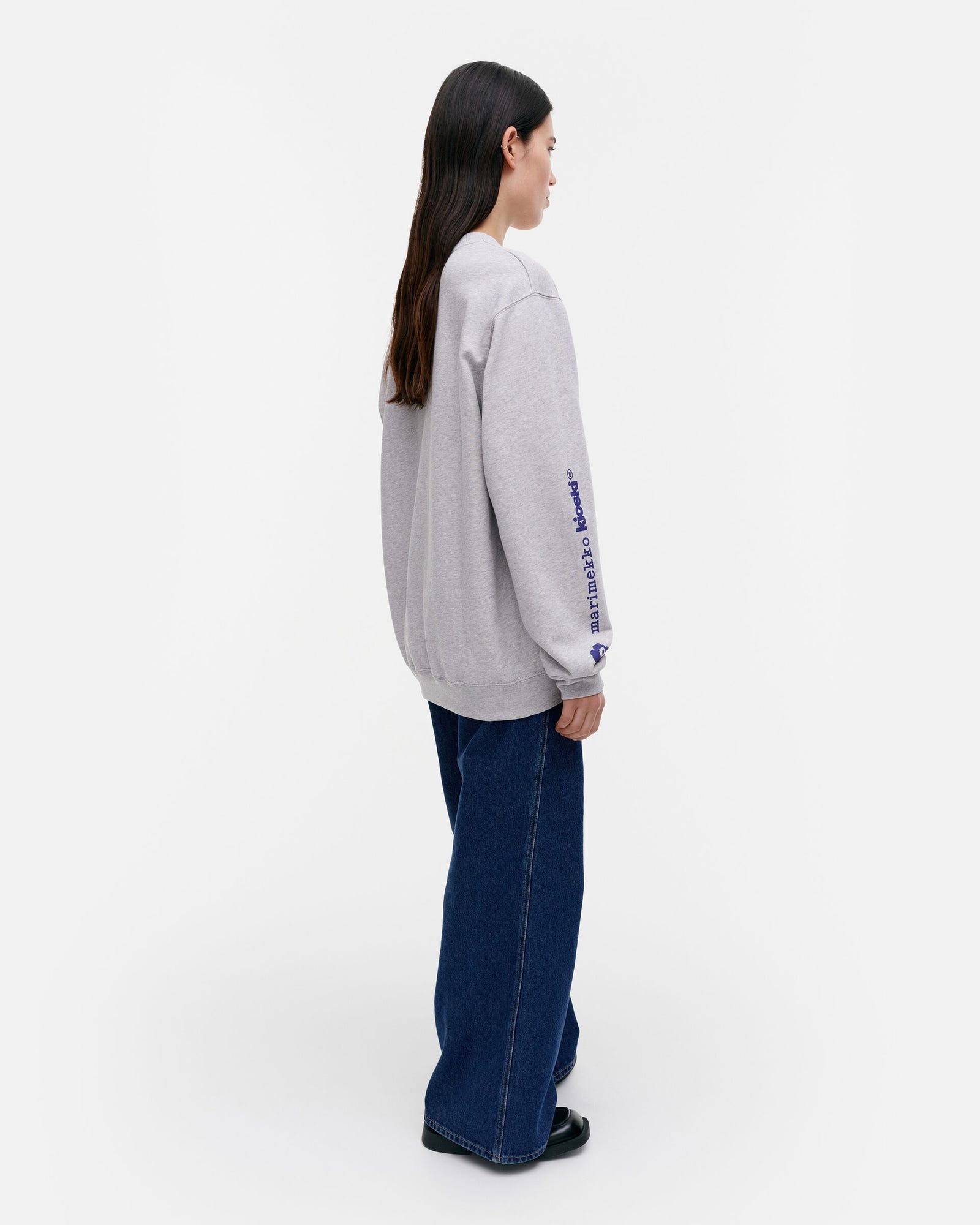 LOISTO UNIKKO 長袖大學T