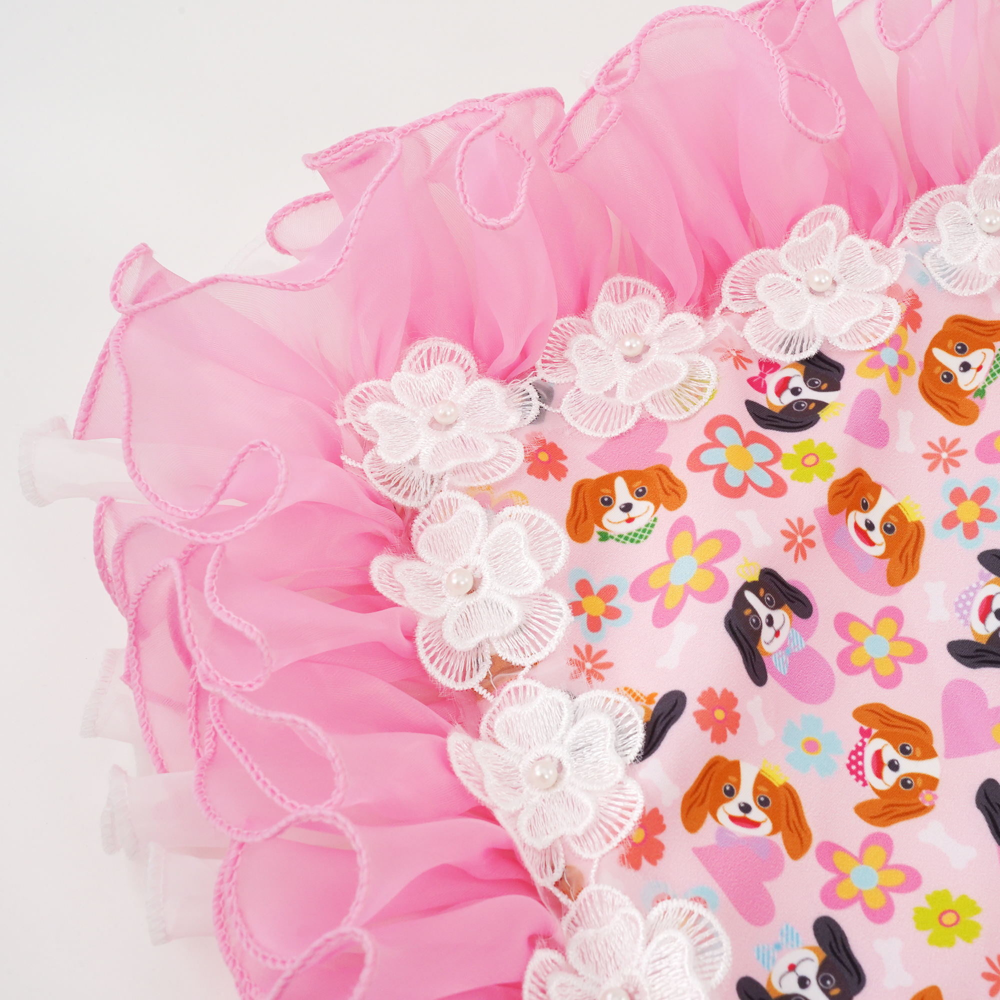 Cavalier King Charles Spaniel Pattern Ruffle Mat (Pink Rectangle)