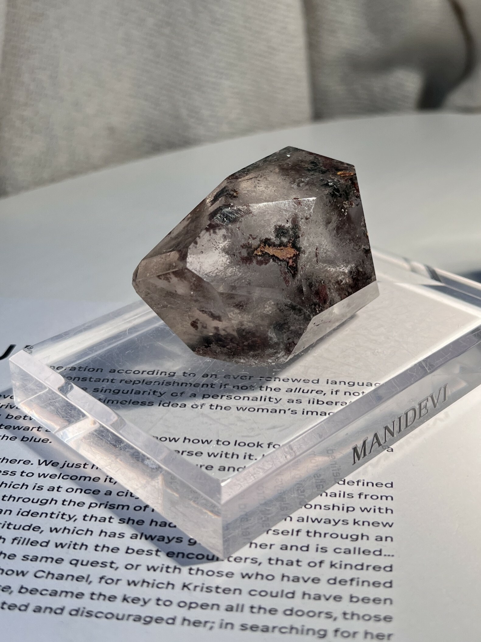 綠幽靈擺件 Green Phantom Crystal