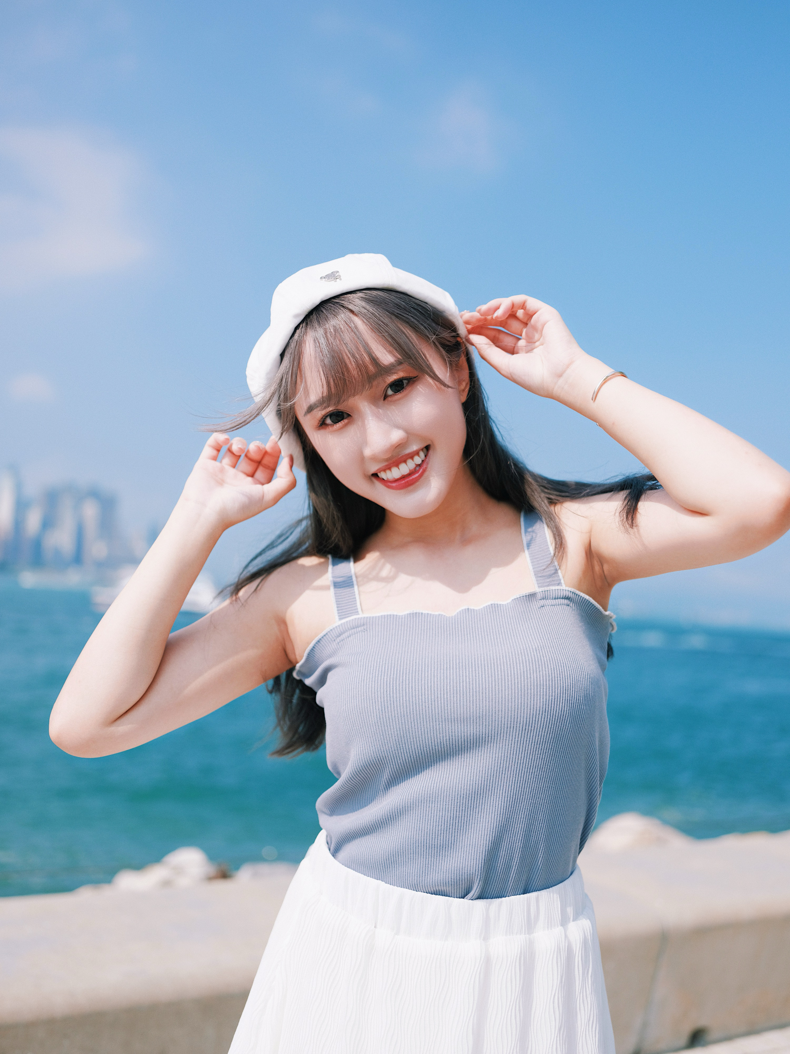 三色 / Basic直坑紋木耳邊背心/ Basic Soft Ruffle Vest