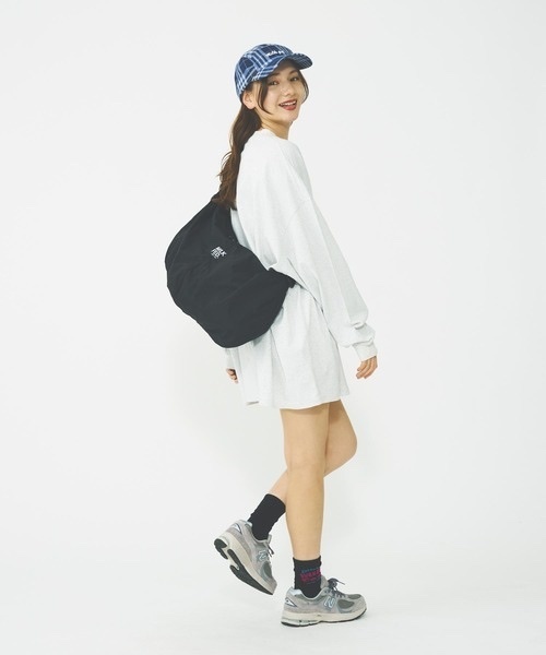 MILKFED. / HALF MOON SHOULDER BAG