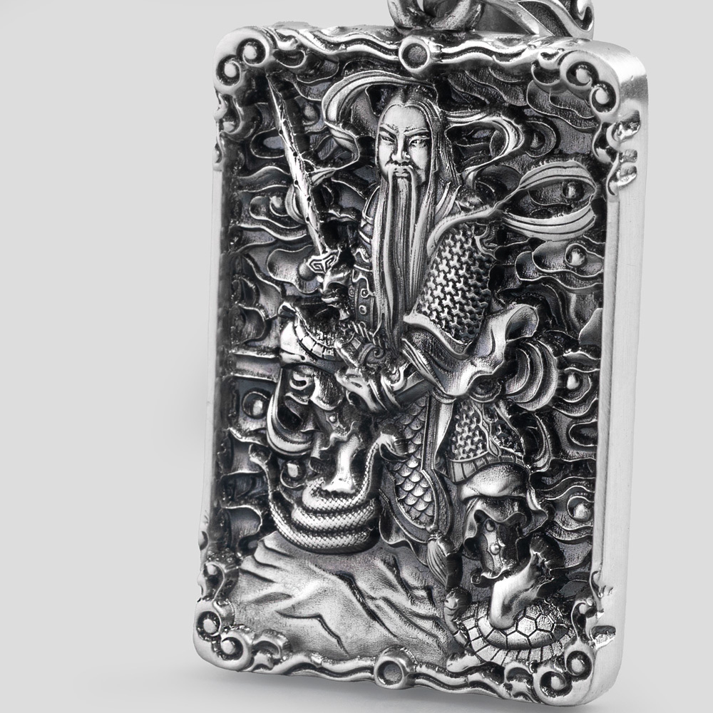 台灣本土設計款！！【足踏龜蛇騰雲駕霧·玄天上帝斬妖護民】純銀佛牌