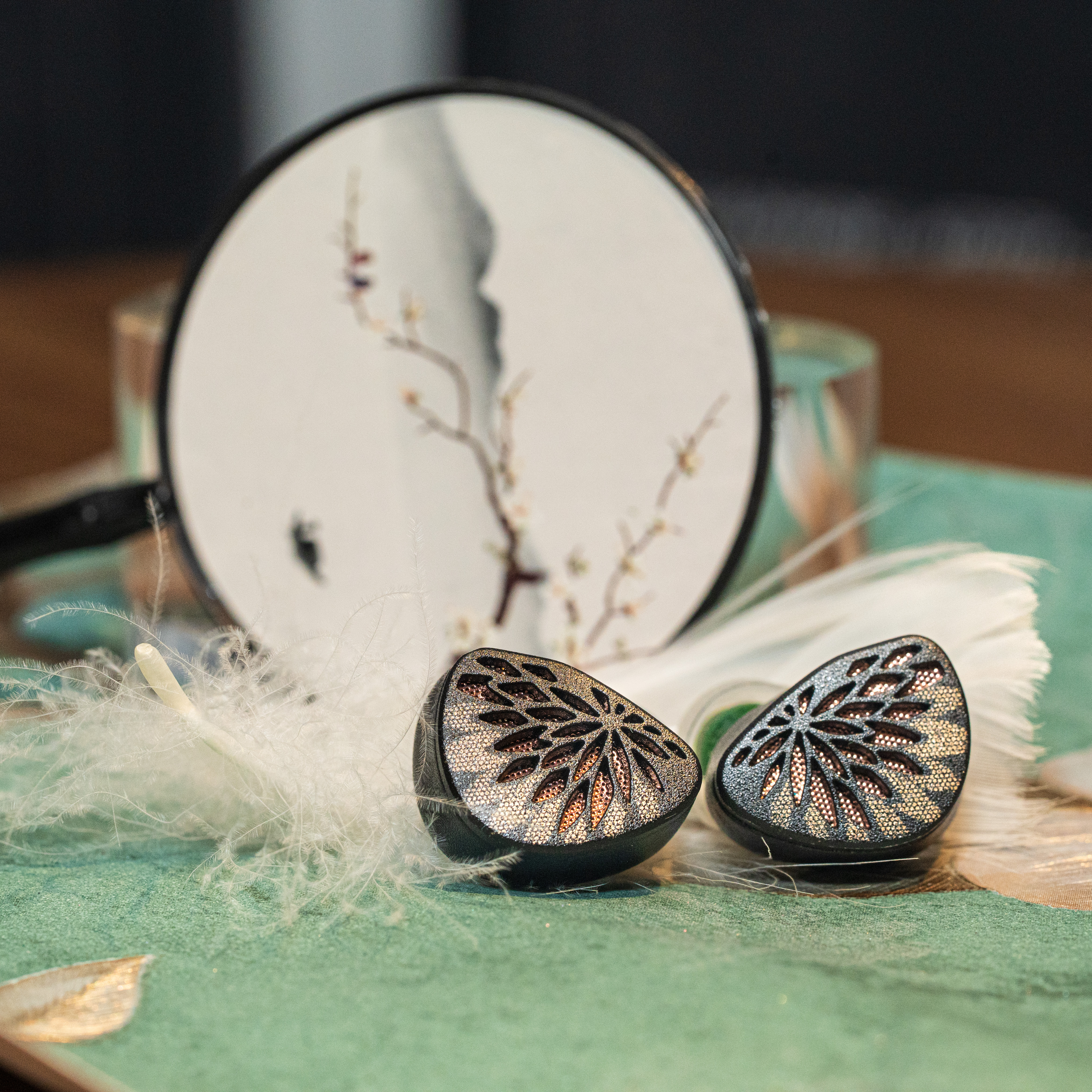 唐族魚玄機TPLX拓樸振膜動圈單元耳機