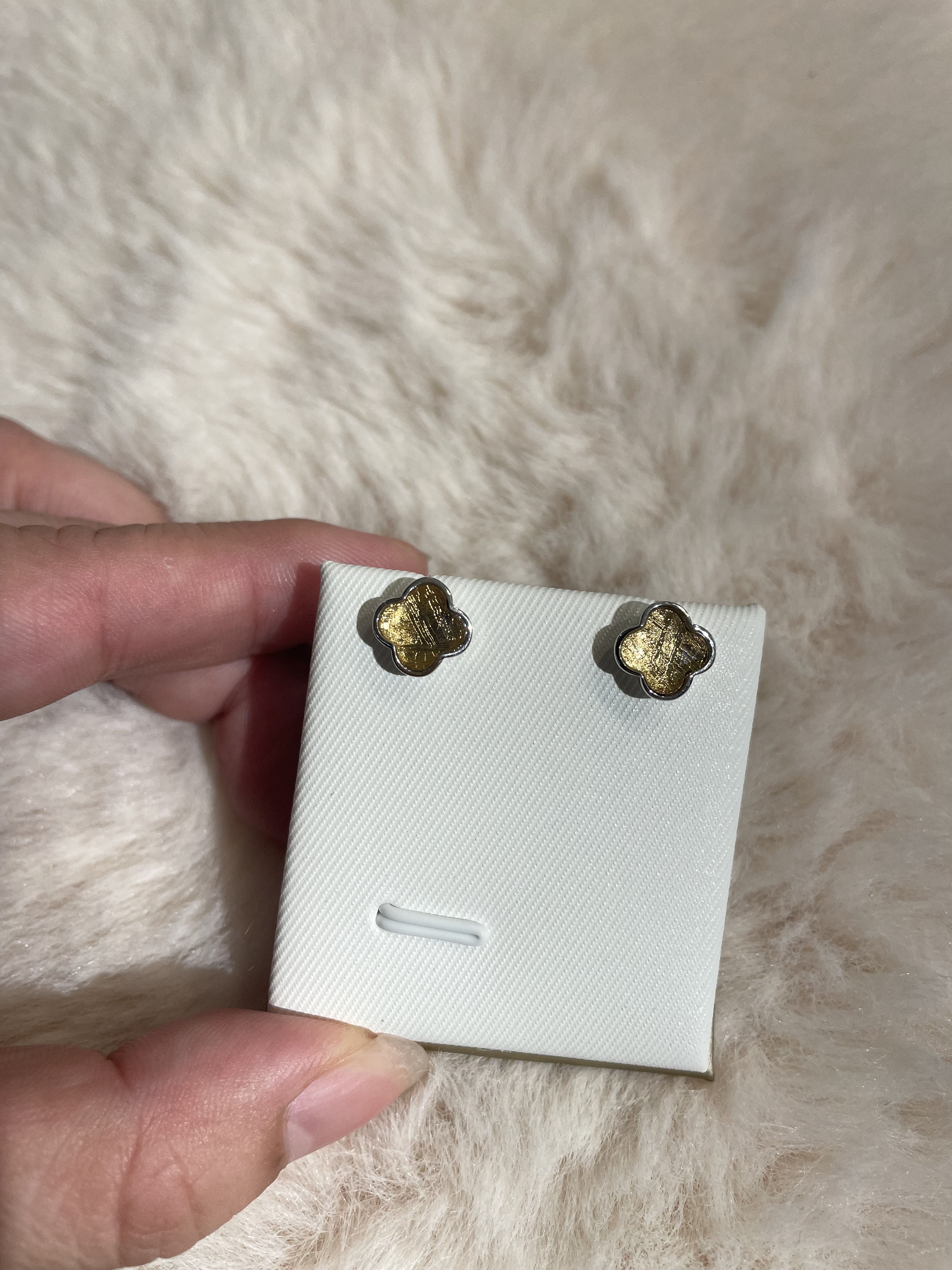 8mm 天鐵四葉草耳環