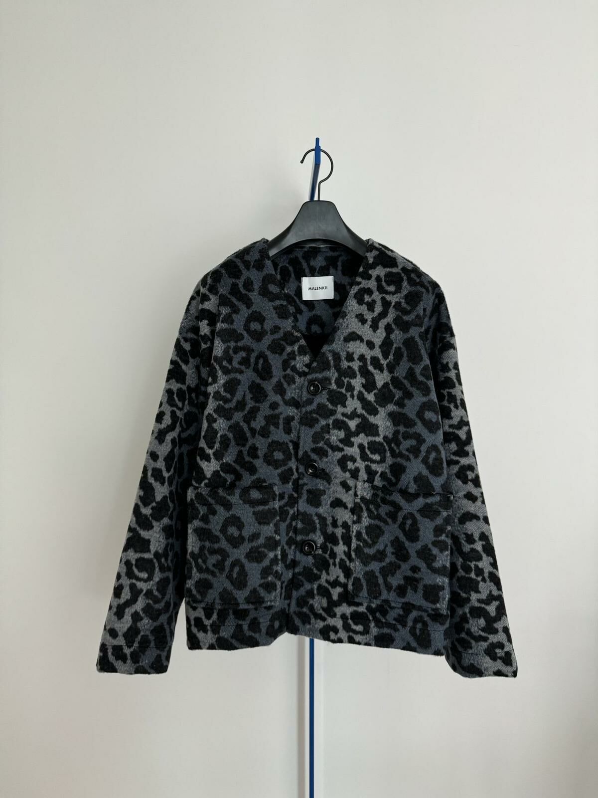 V領豹紋開胸外套 MALENKII-104JK