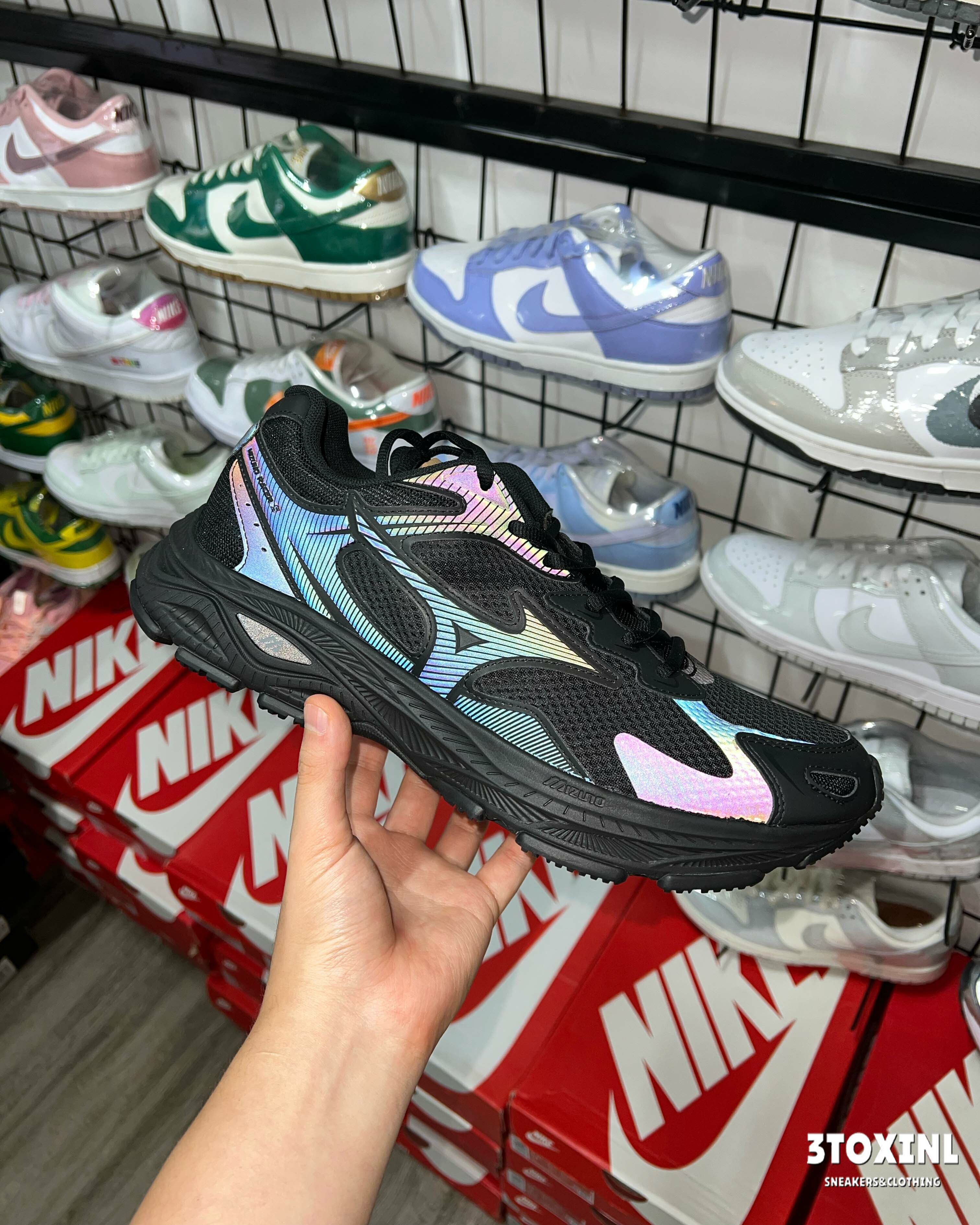 (預訂) Mizuno Racer S - D1GH223501