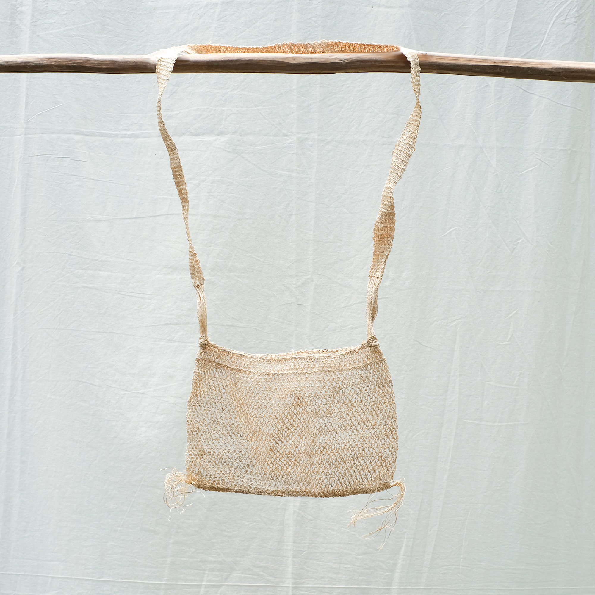 手織｜Khmu 藤蔓編織 - 斜背包 - 紋路中款｜ 寮國