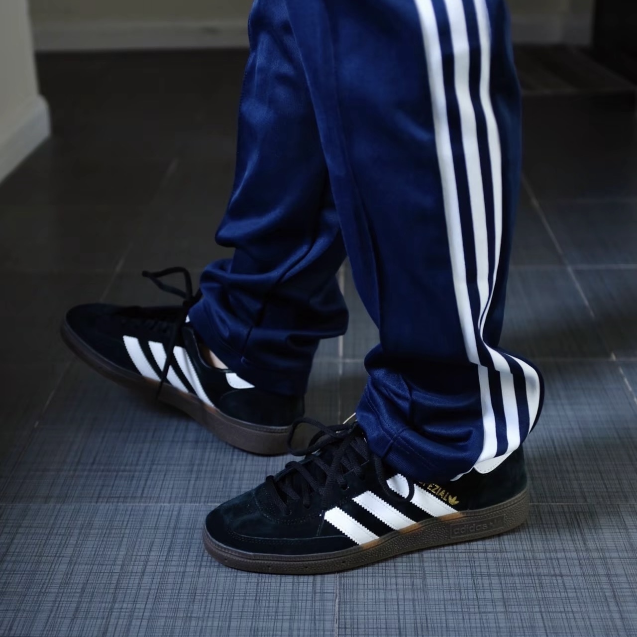 ADIDAS OG HANDBALL SPEZIAL 黑白 麂皮 焦糖底 德訓鞋 DB3021