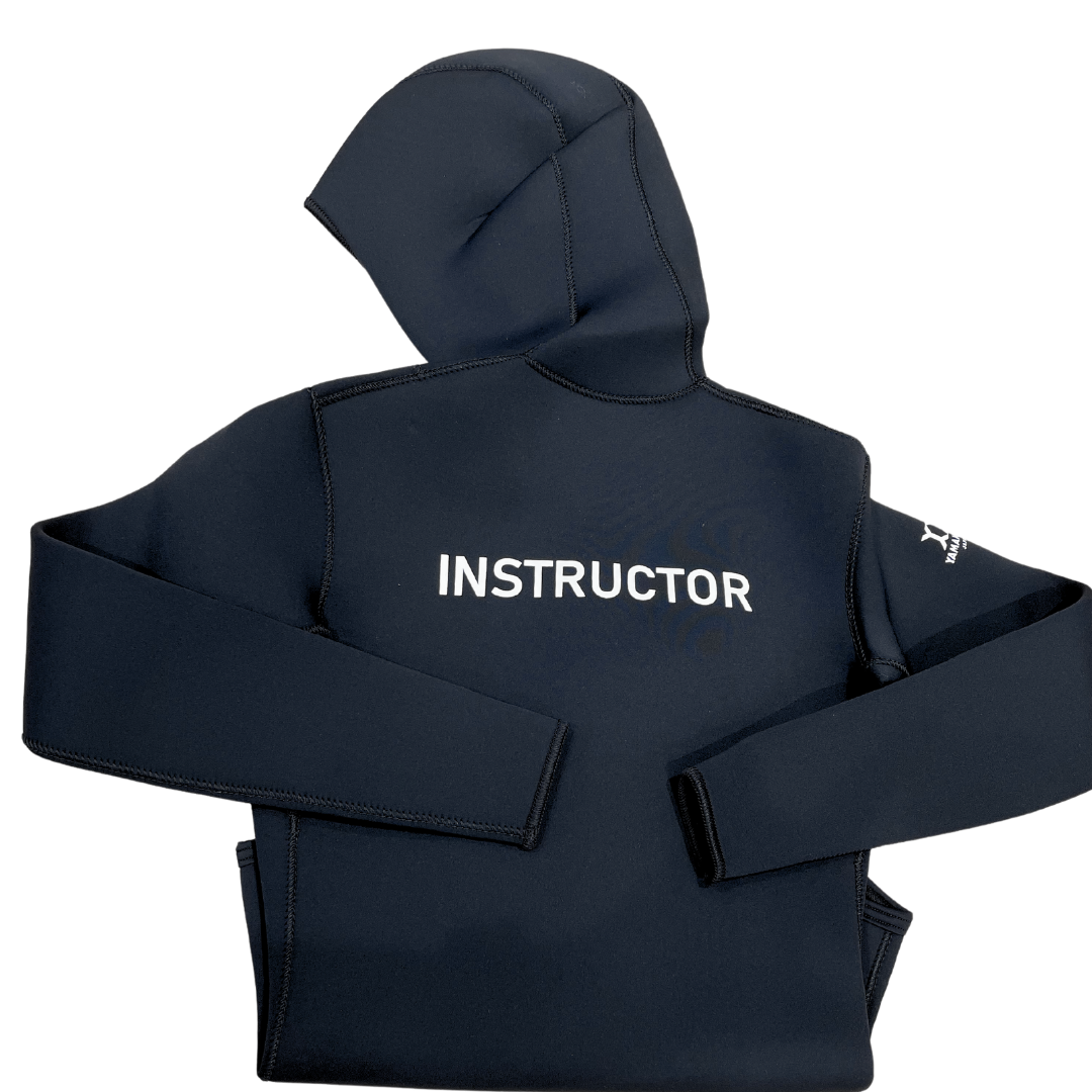 ▲現貨/寄賣 Bestdive 女款 3mm 藍洞系列 自潛上衣 (背部印字教練款) 2026